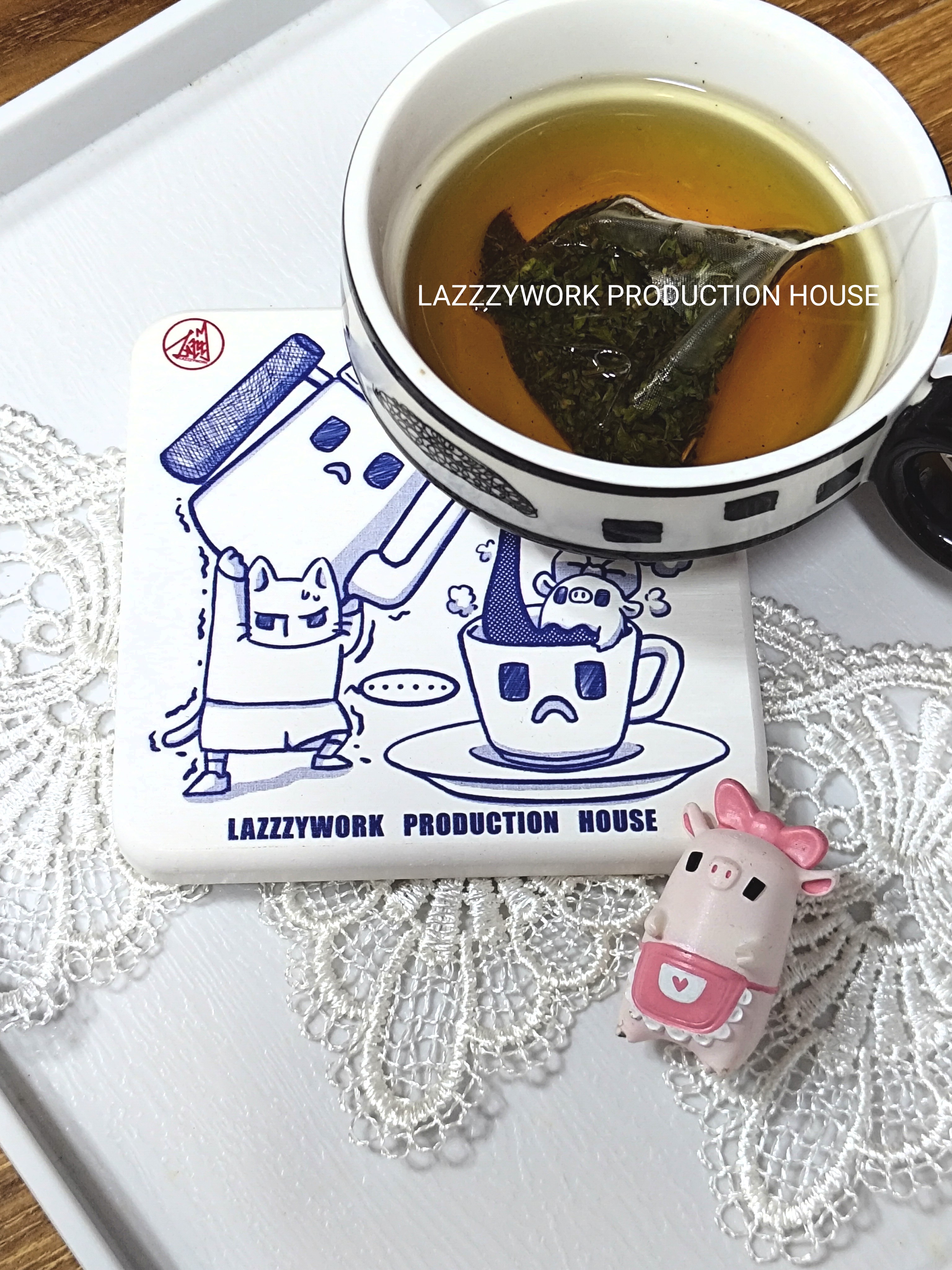 LAZZZYWORK - 杯墊 Coffee is a Hug in a Mug