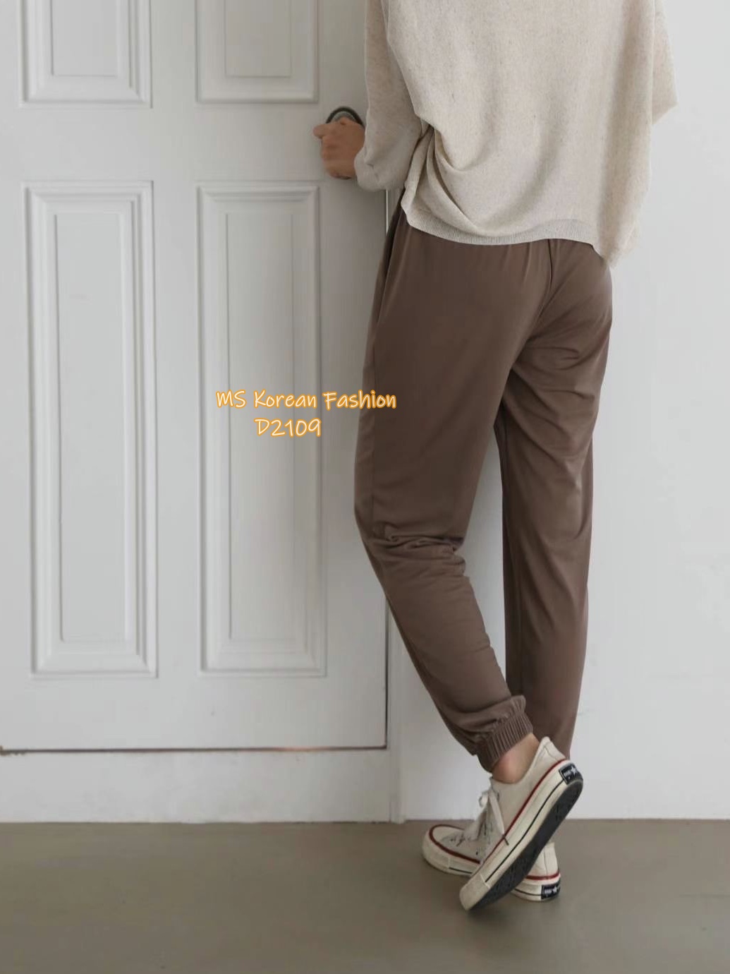 D2109 韓國🇰🇷冰涼料束腳休閒褲