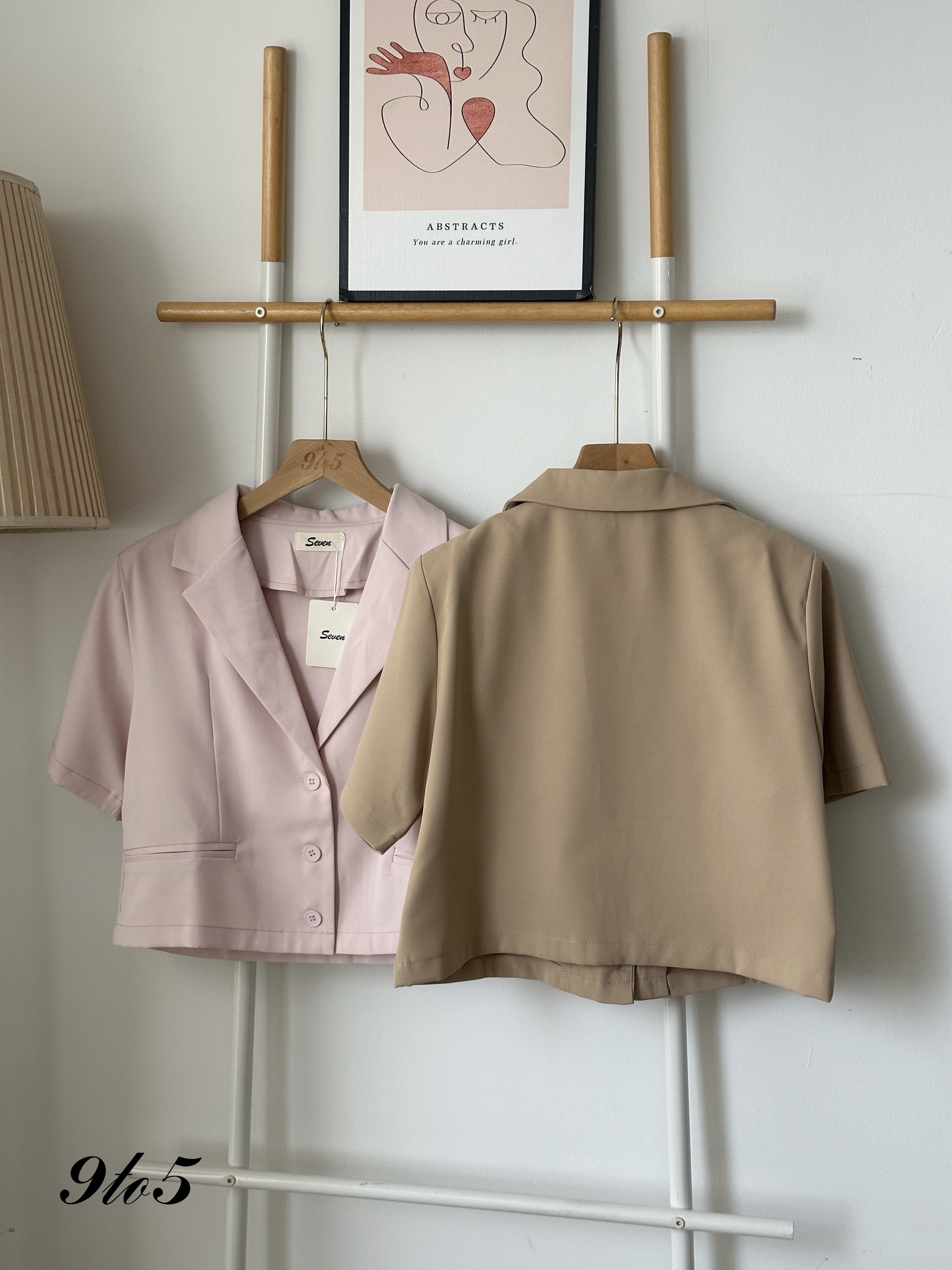 T4077 Short Sleeve Crop Blazer - Khaki & Pink