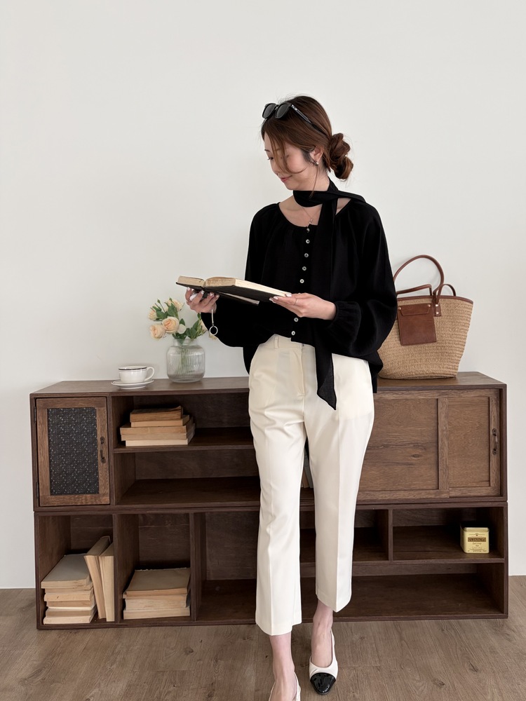 Minimal Tapered Ankle Pants (Ivory)