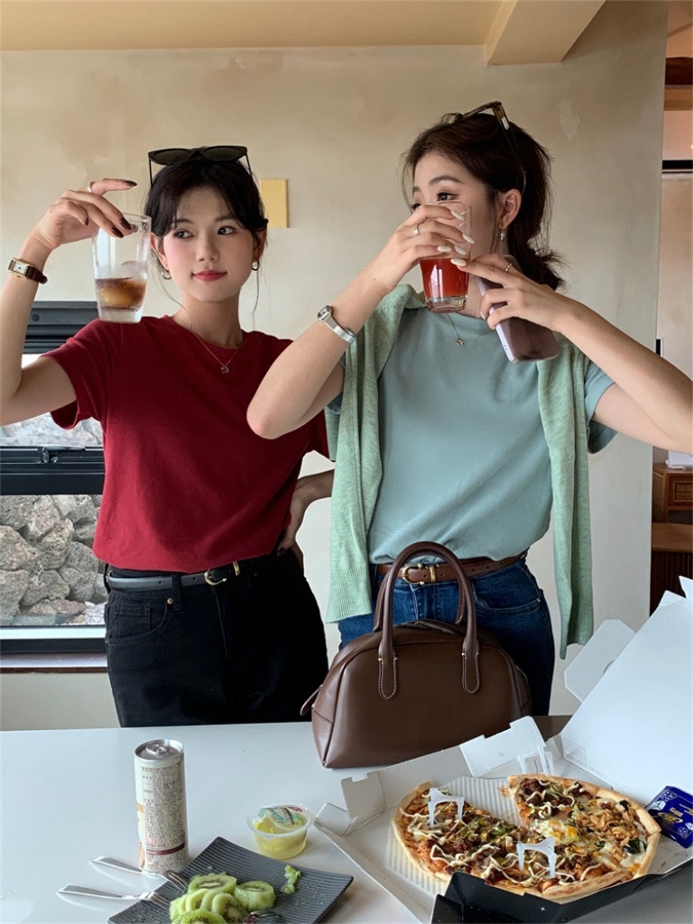 Cloudy Puff Round Neck Tee 云朵泡泡纯色圆领磨毛Tee (11 Colours)