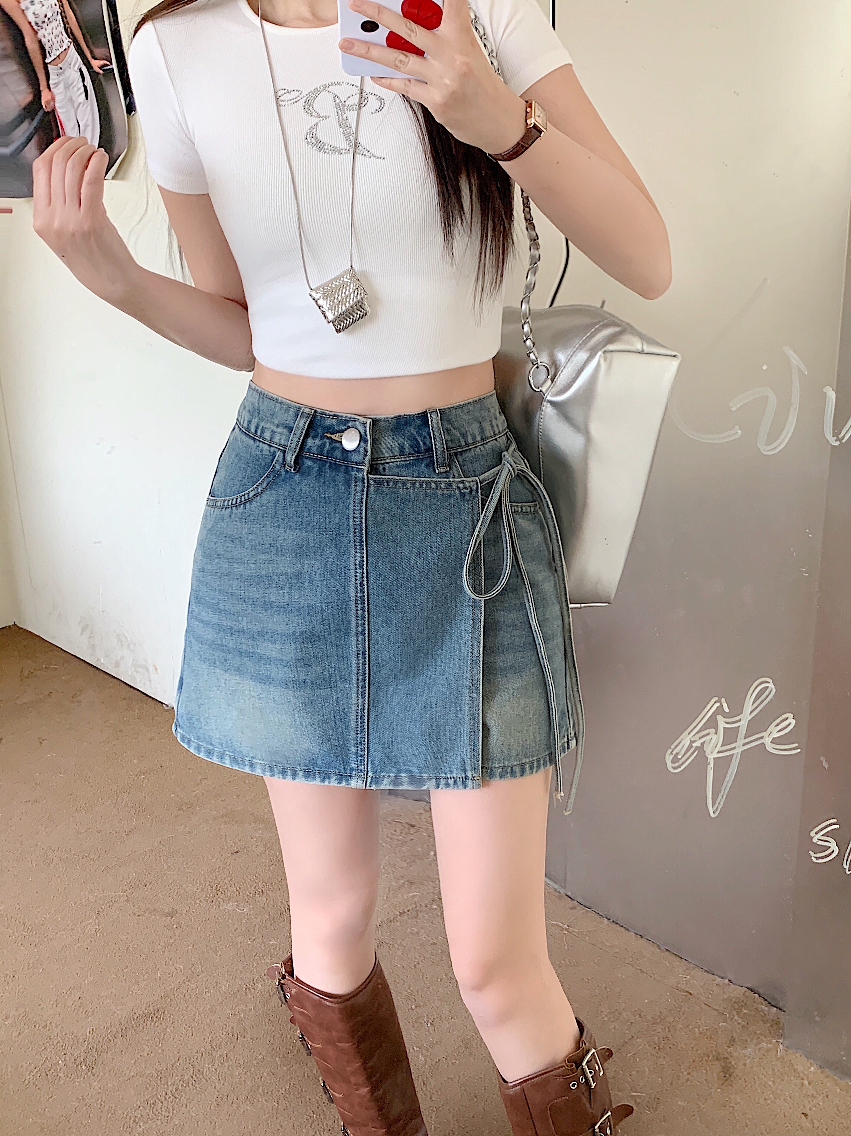 B293(65527) 韩版JEANS单银钮前片遮肚边系带蓝前裙后裤