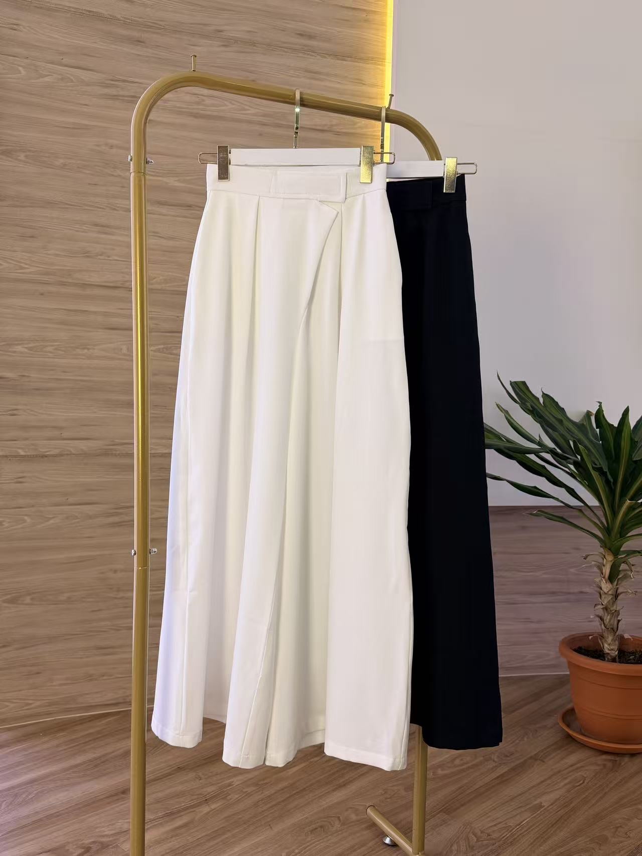 Eloise Wide Leg Pant