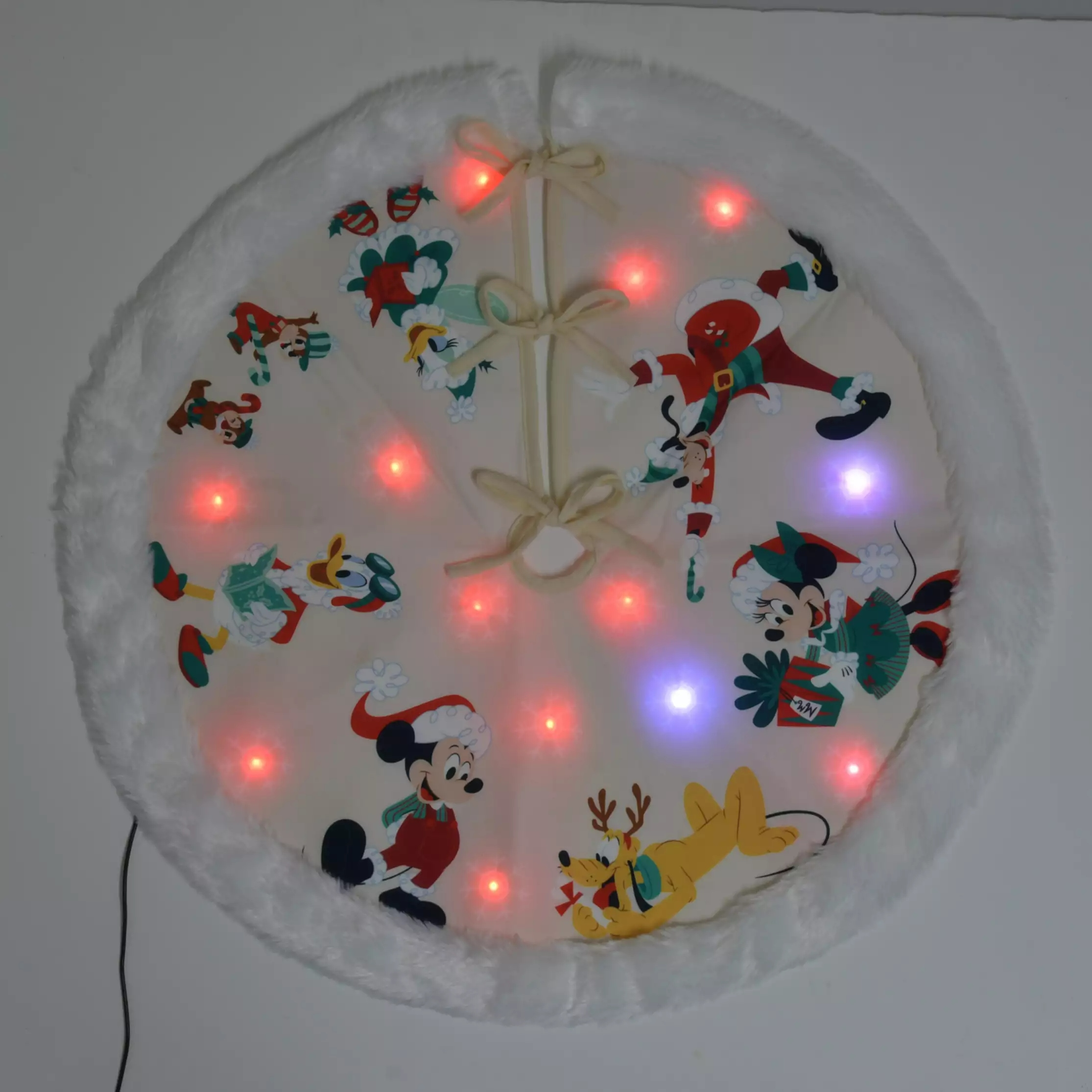 🌸 【預訂】Mickey & Friends LED Tree Skirt - DISNEY CHRISTMAS 2026
