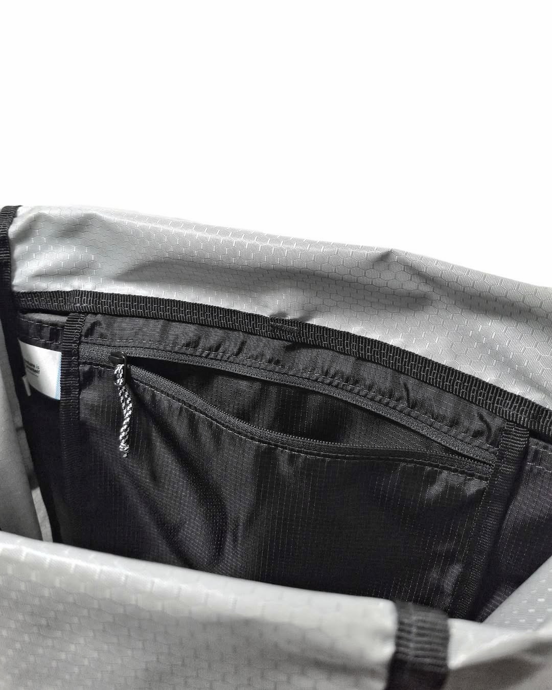 印尼品牌Subaki Gear ORKA 30+ Burkani Grey 淺銀灰 輕量化 背包 背囊 ultralight UL backpack