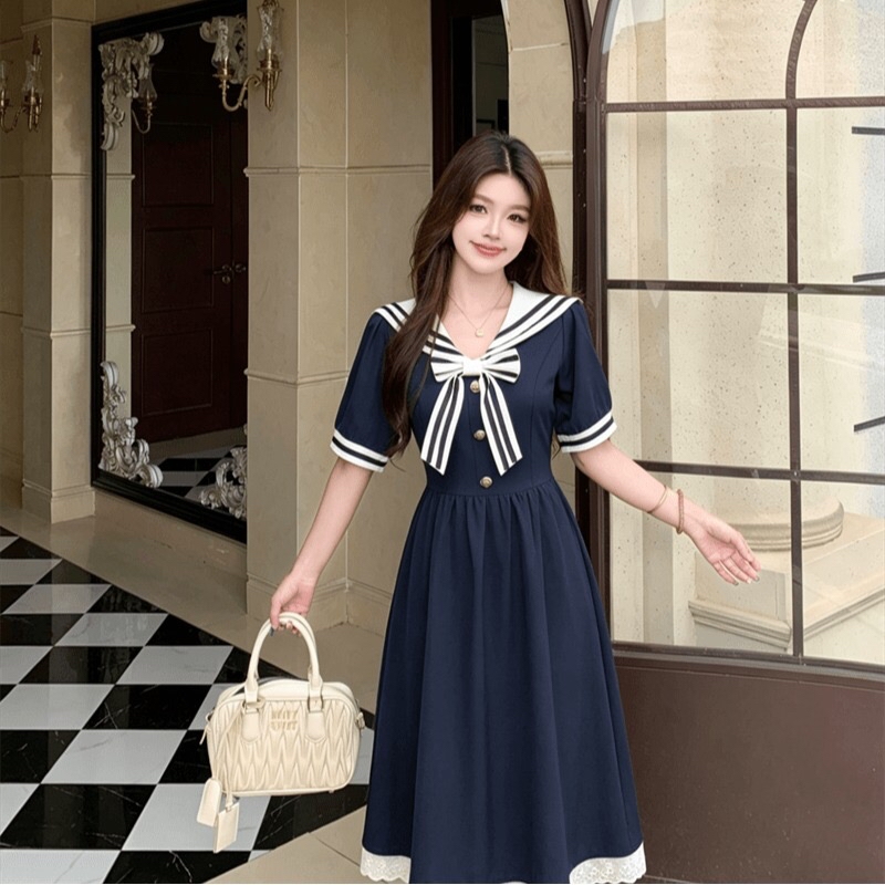 B172(8976长) 长款韩版复古学院风水手蝴蝶结领下摆A字蓝连身裙