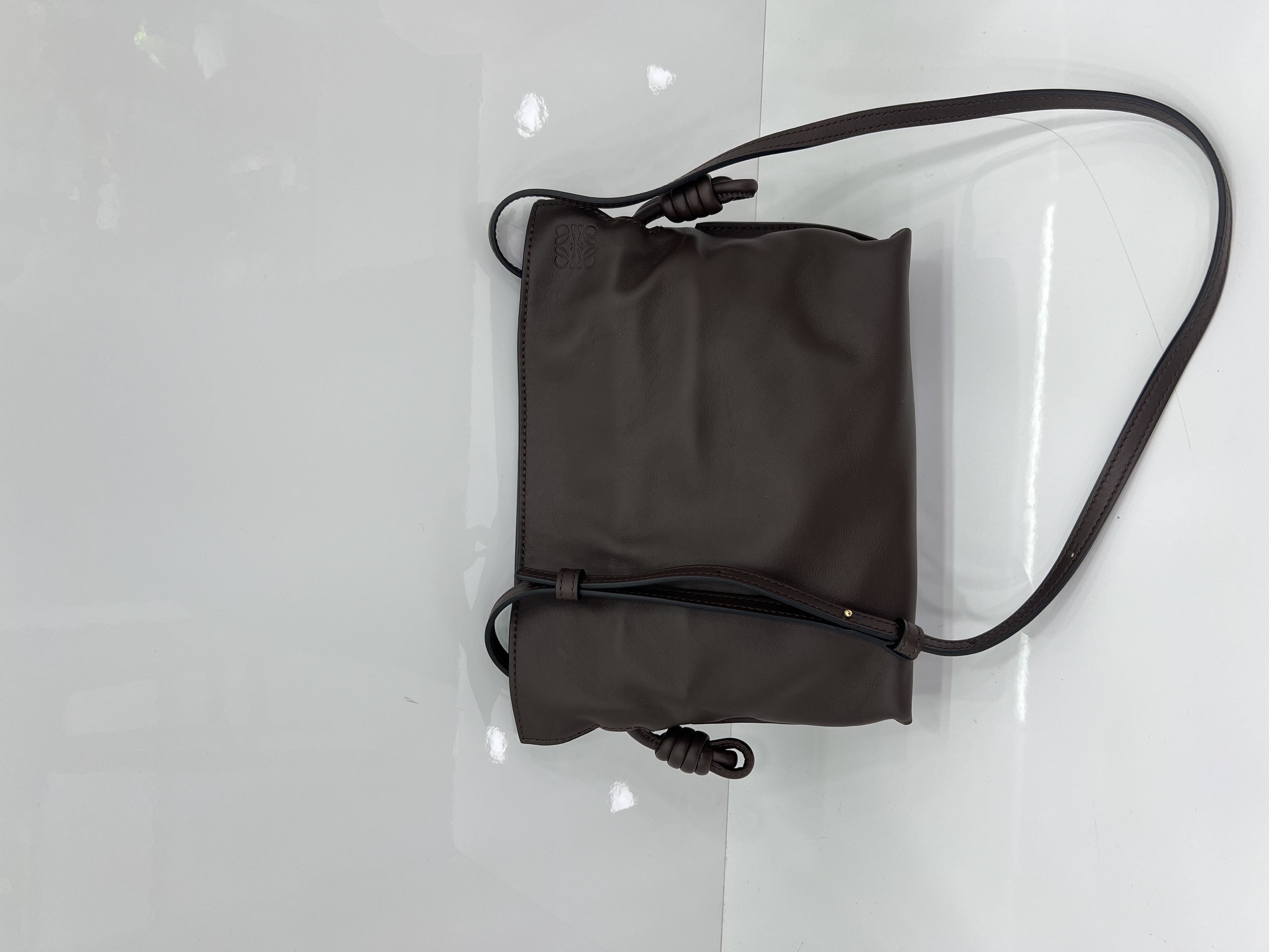 直播貨品 |  [1個-$100 2個-$300］ EE20