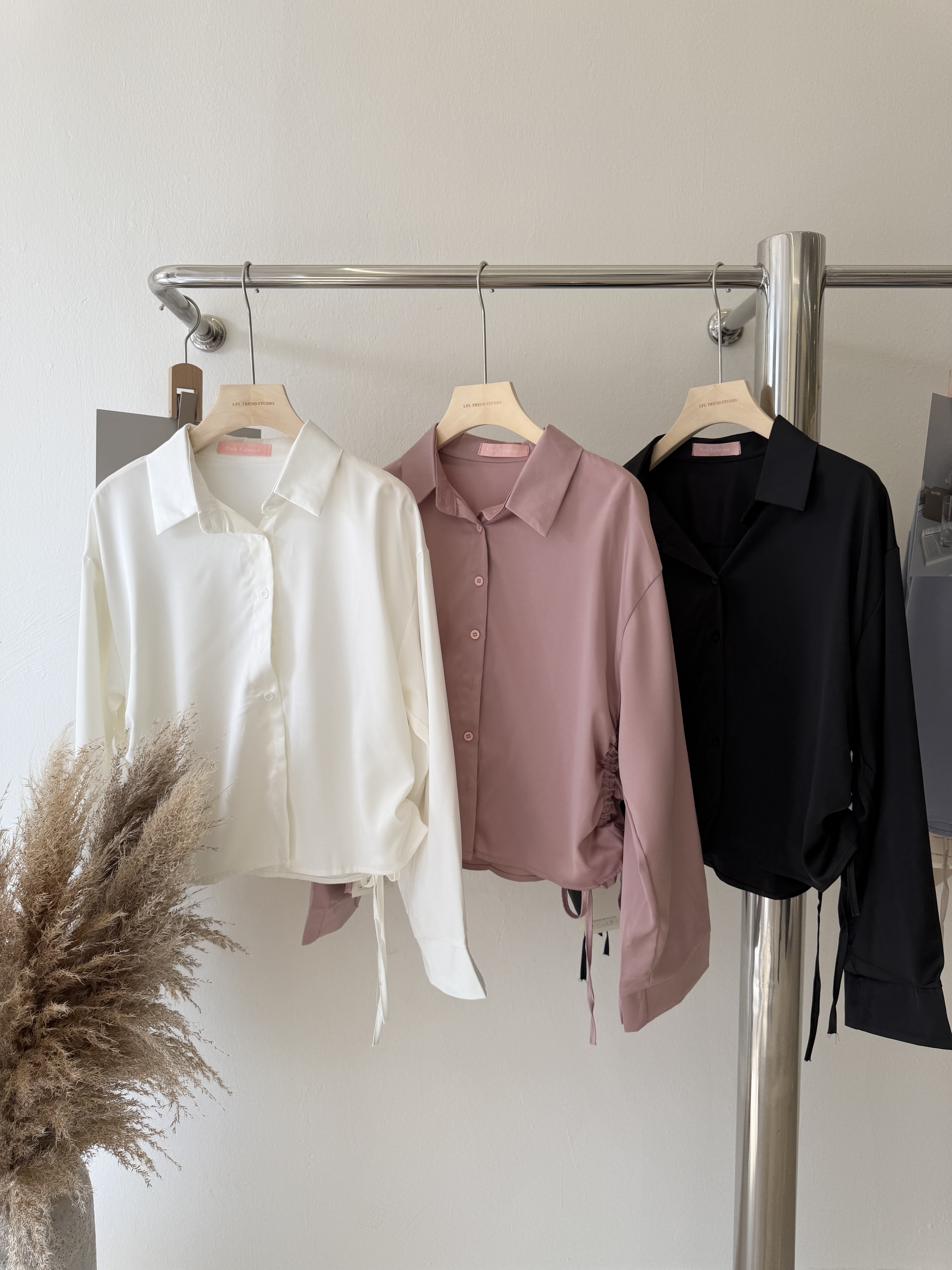 6506 高级感缎面抽绳衬衫