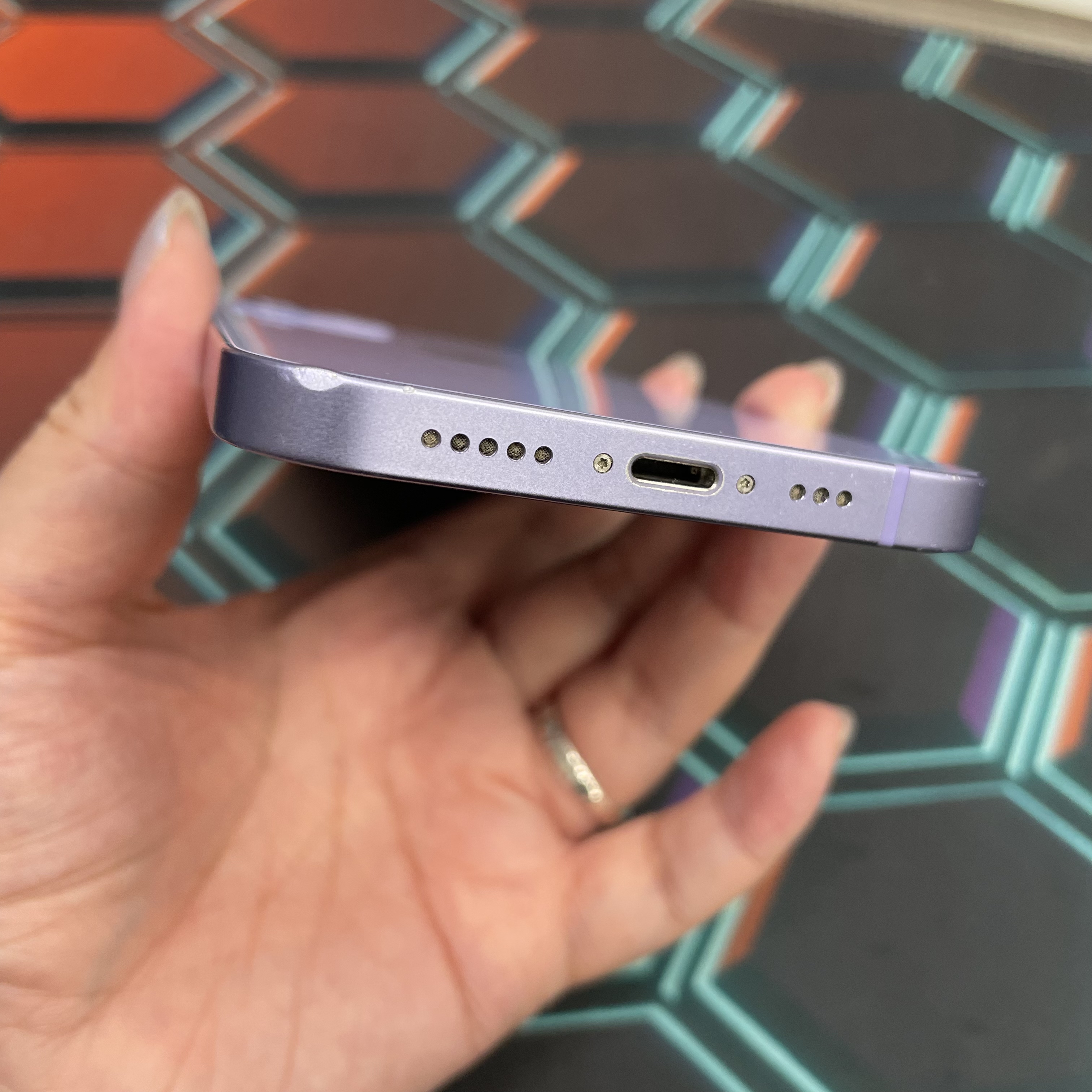 *7118 12 勁靚機 128GB 電77 紫色 purple