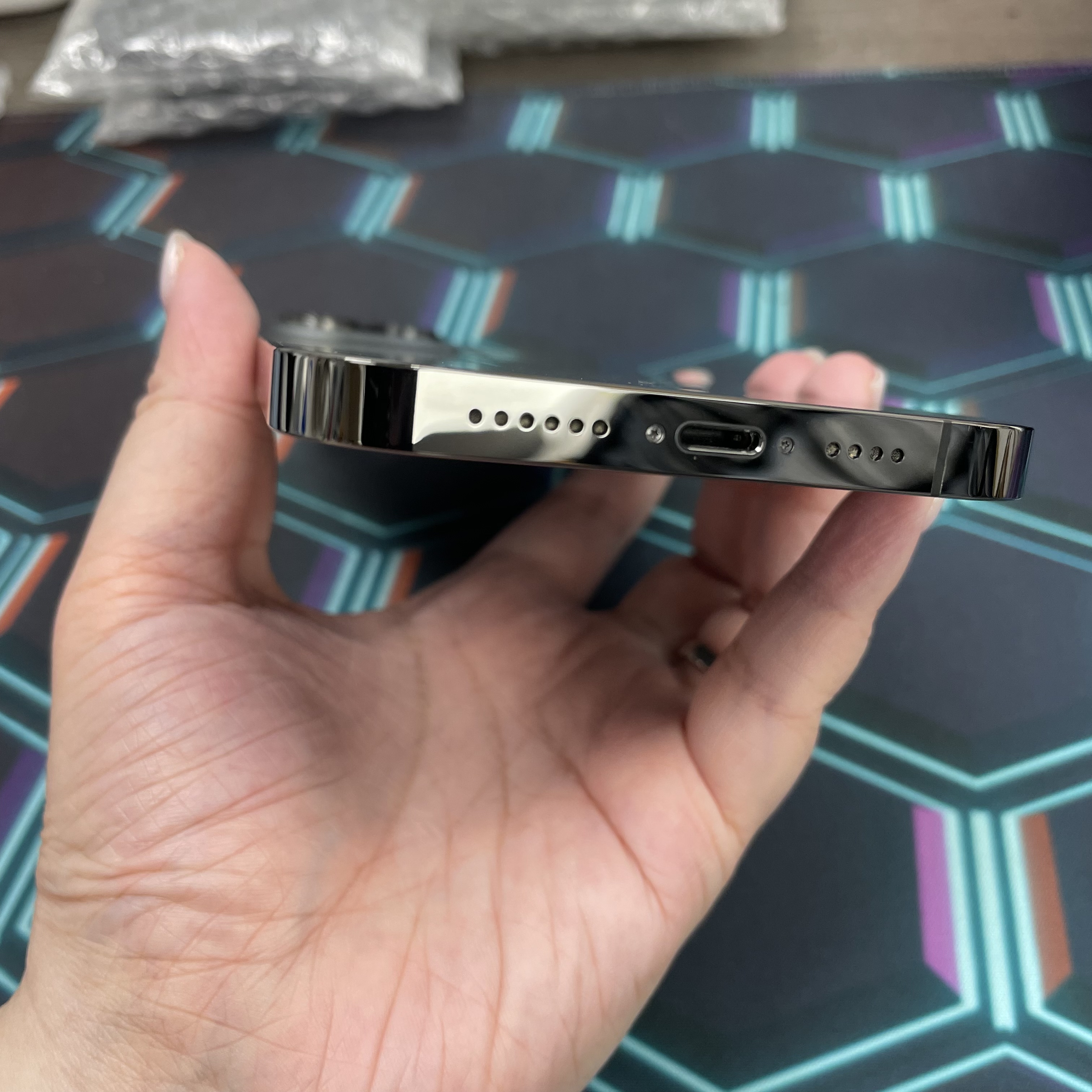 *6587 13 Pro max 完美機 128GB 電100 黑色 black