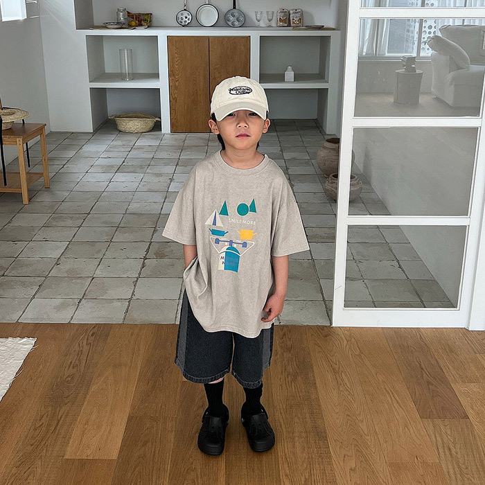 🇰🇷middle name tee