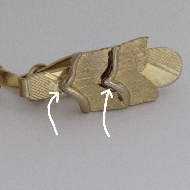 Vintage Novelty Brush Gold Tone Sweater Clips (MT1360-14)
