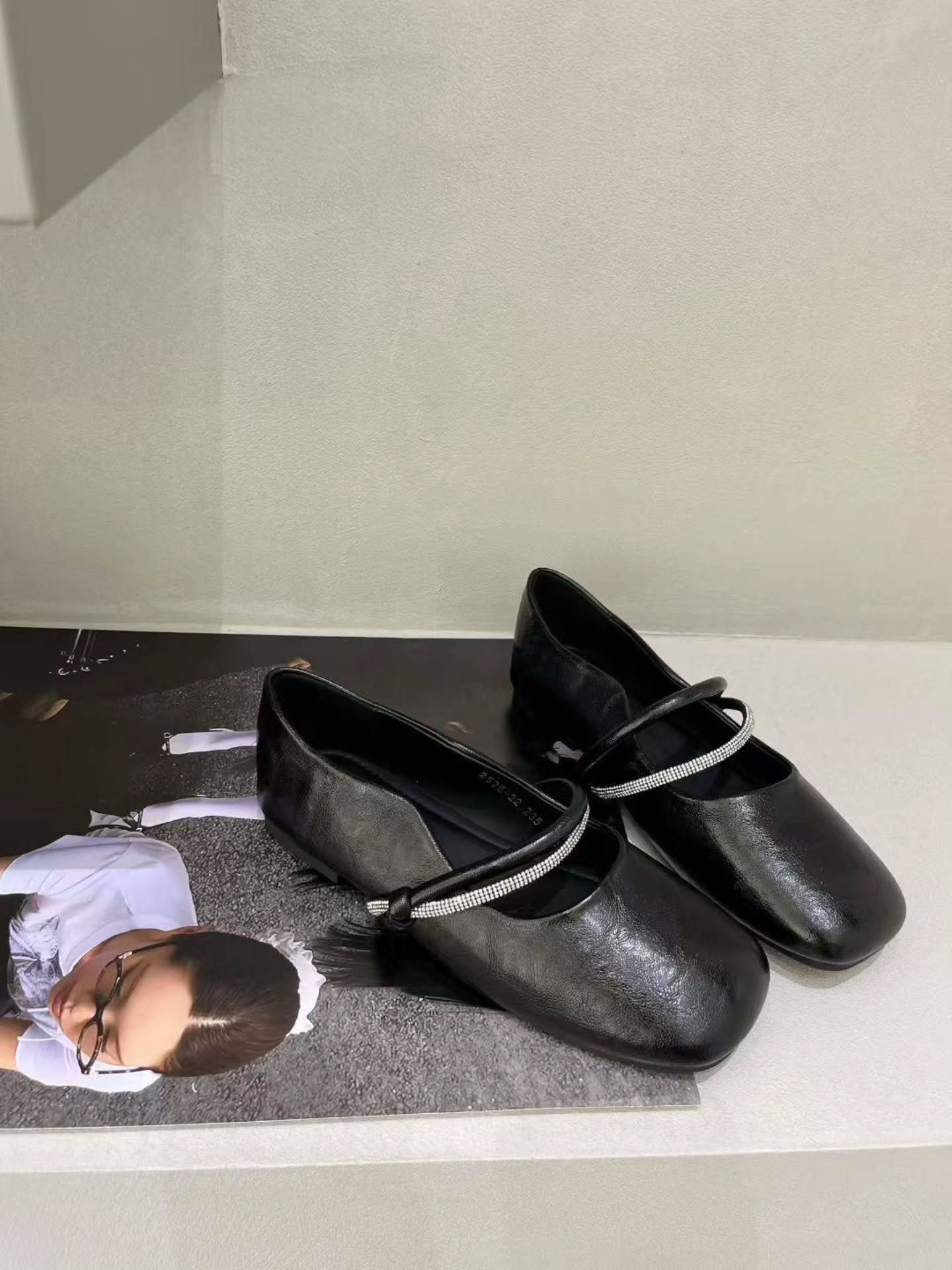 2528-22 水钻玛丽珍平底鞋 🇨🇳