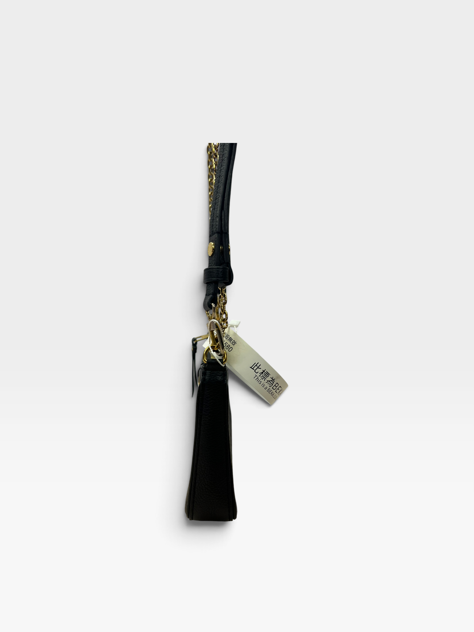 Pre-Owned LV Easy Pouch On Strap / Product Code: 082803
