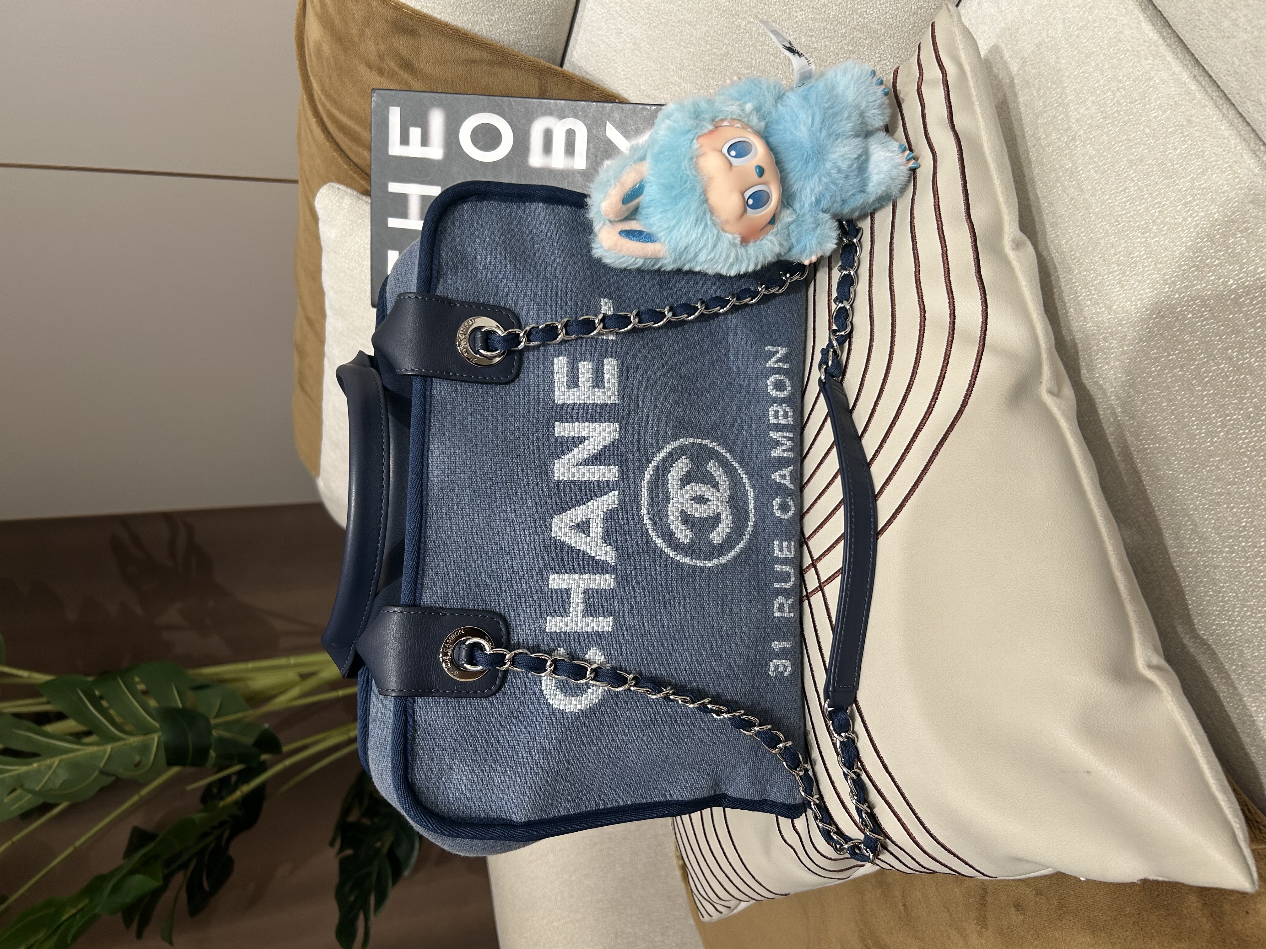Chanel Deauville Boston 2Way Bag 100%Authentic,93%new✅20card✅dust bag 