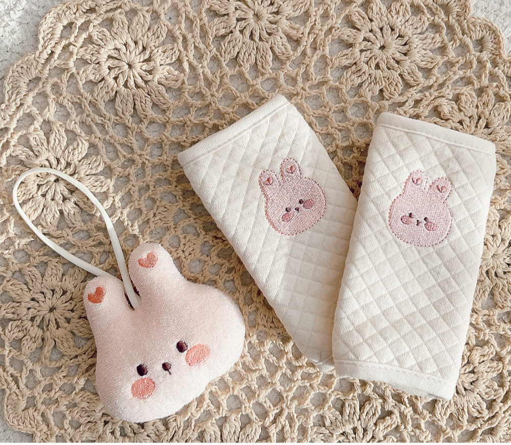 Dottodot 鑽石絎縫嬰兒車安全帶保護套