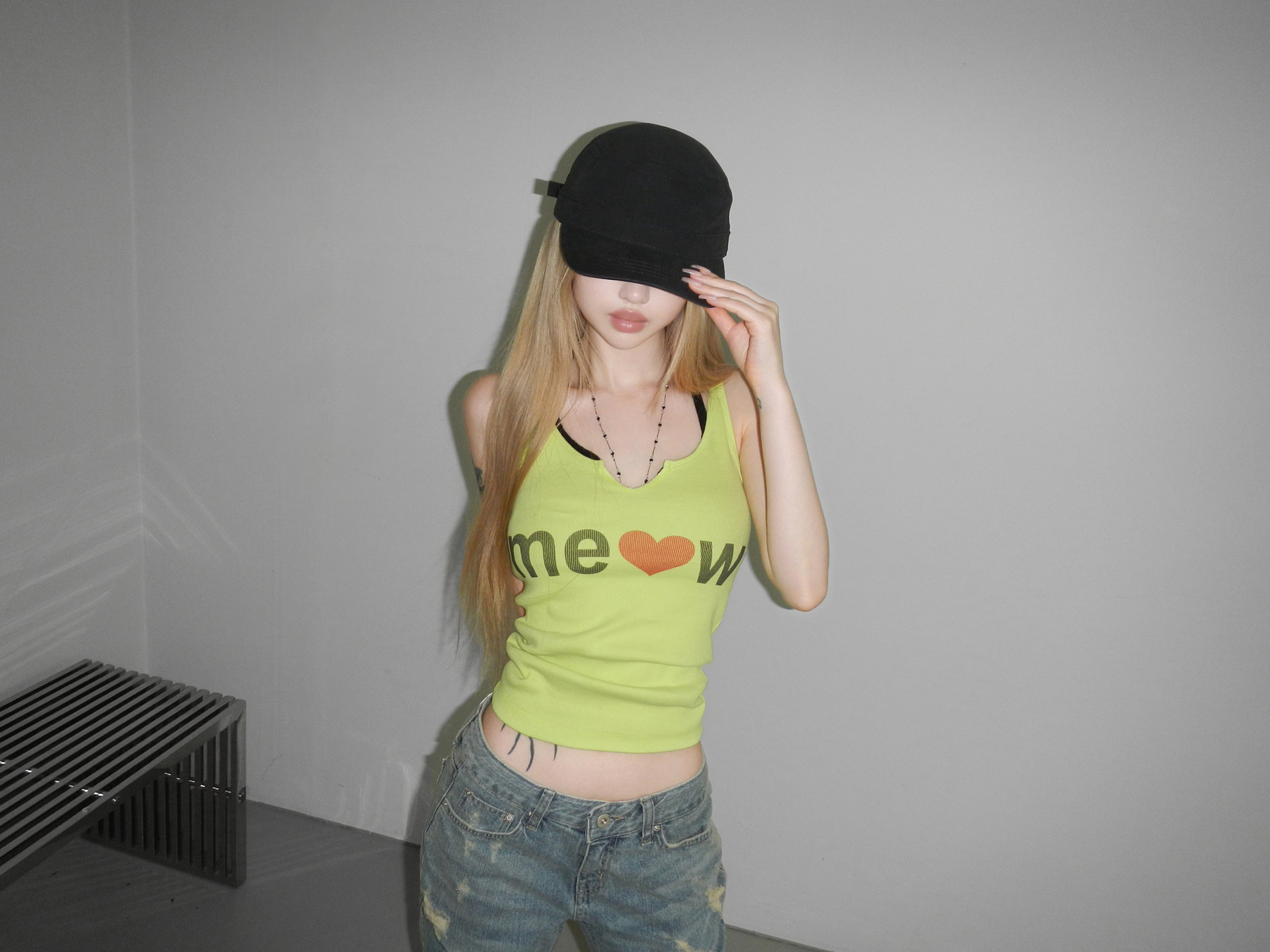 Ribbed Heart Graphic Tank Top