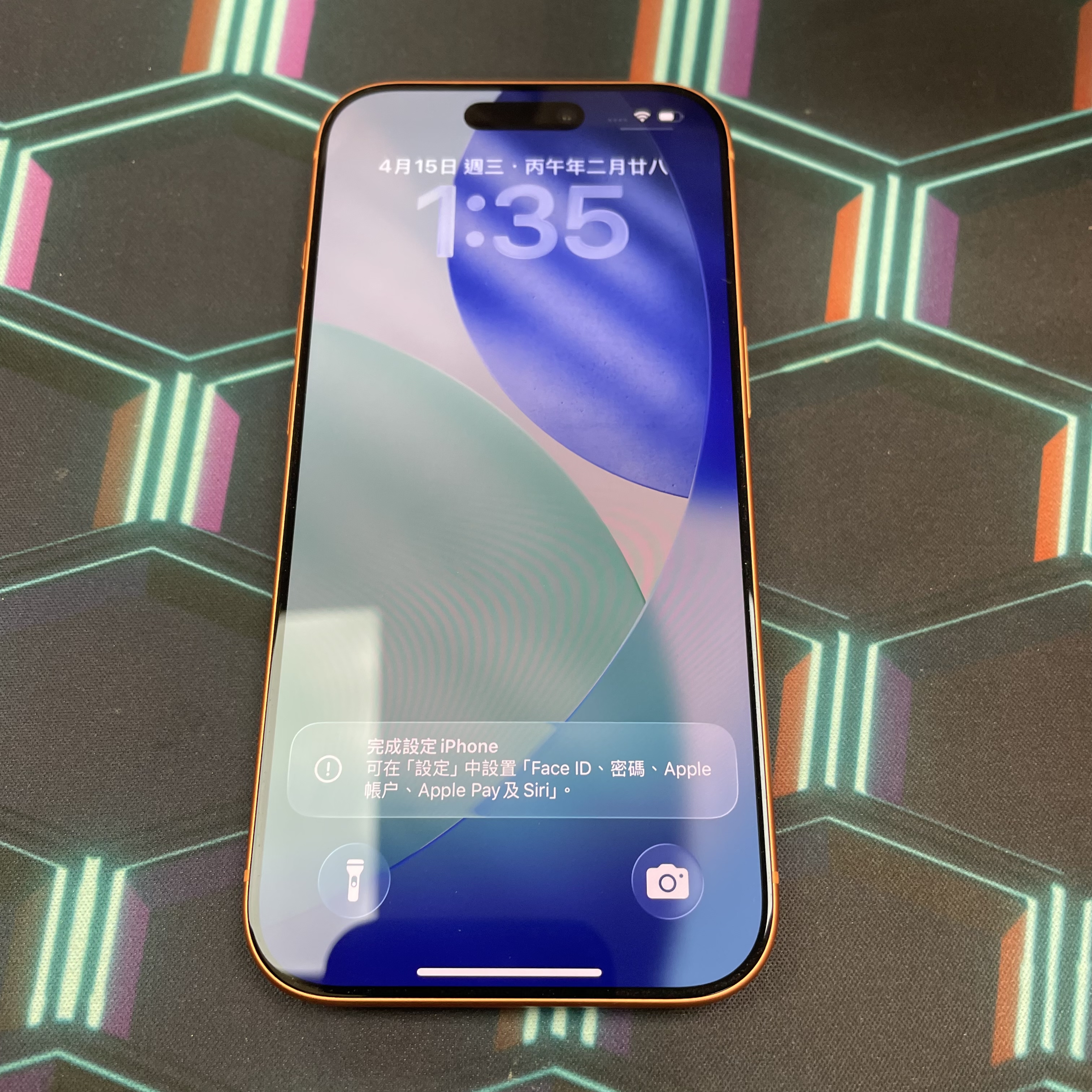 *6345 17 pro 完美機 256GB 電100 橙色 orange