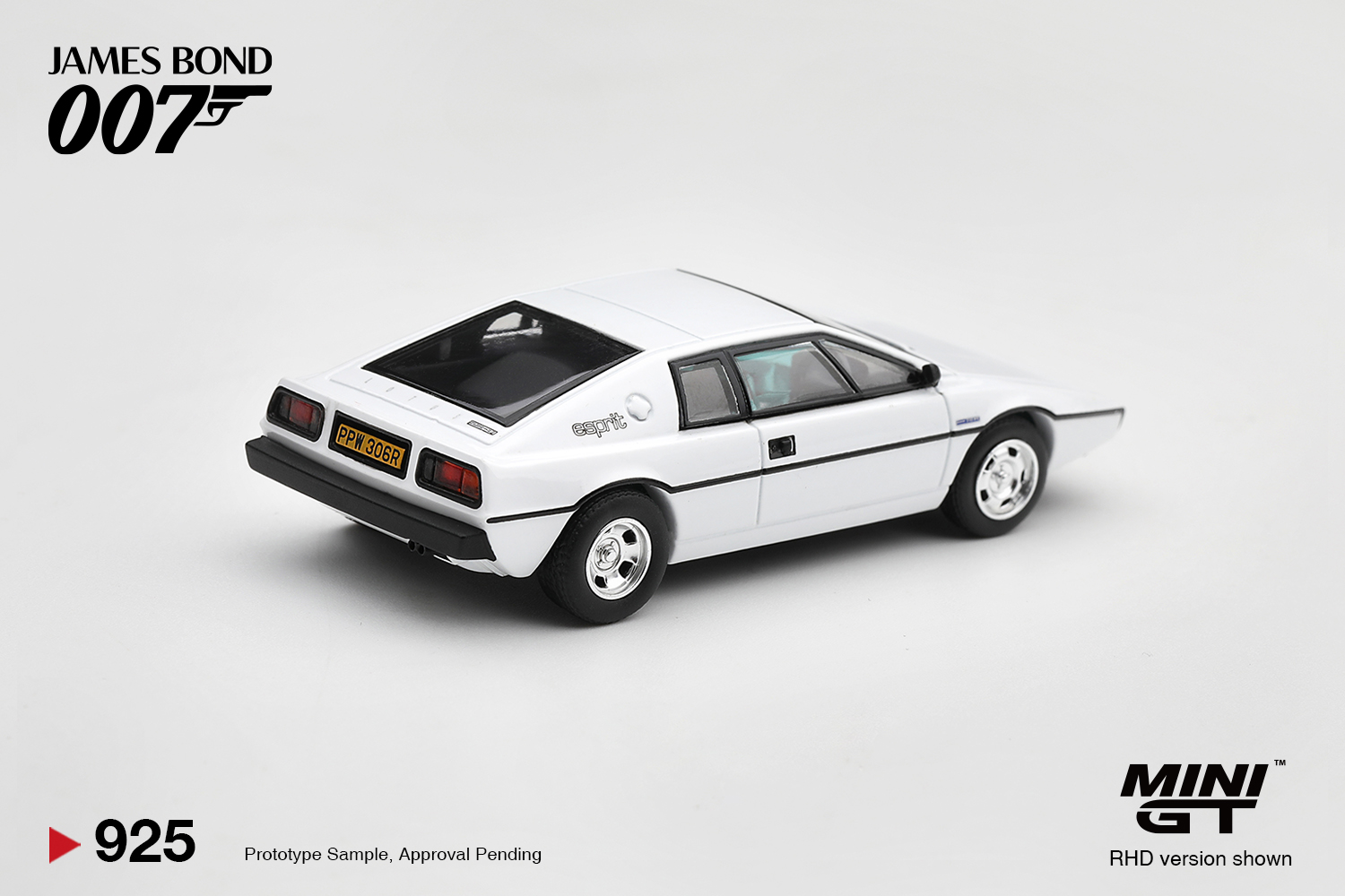 MINI GT 007 Lotus Esprit S1 “The Spy Who Loved Me” / English Blister Packaging ( MGT00925-007E )  MINIGT
