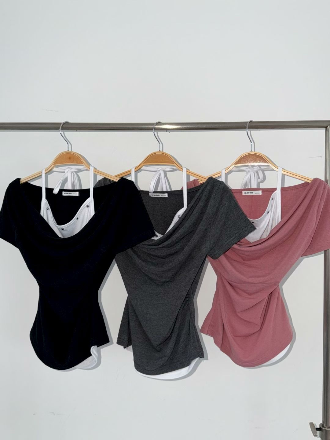 韓國假兩件窩釘掛頸top