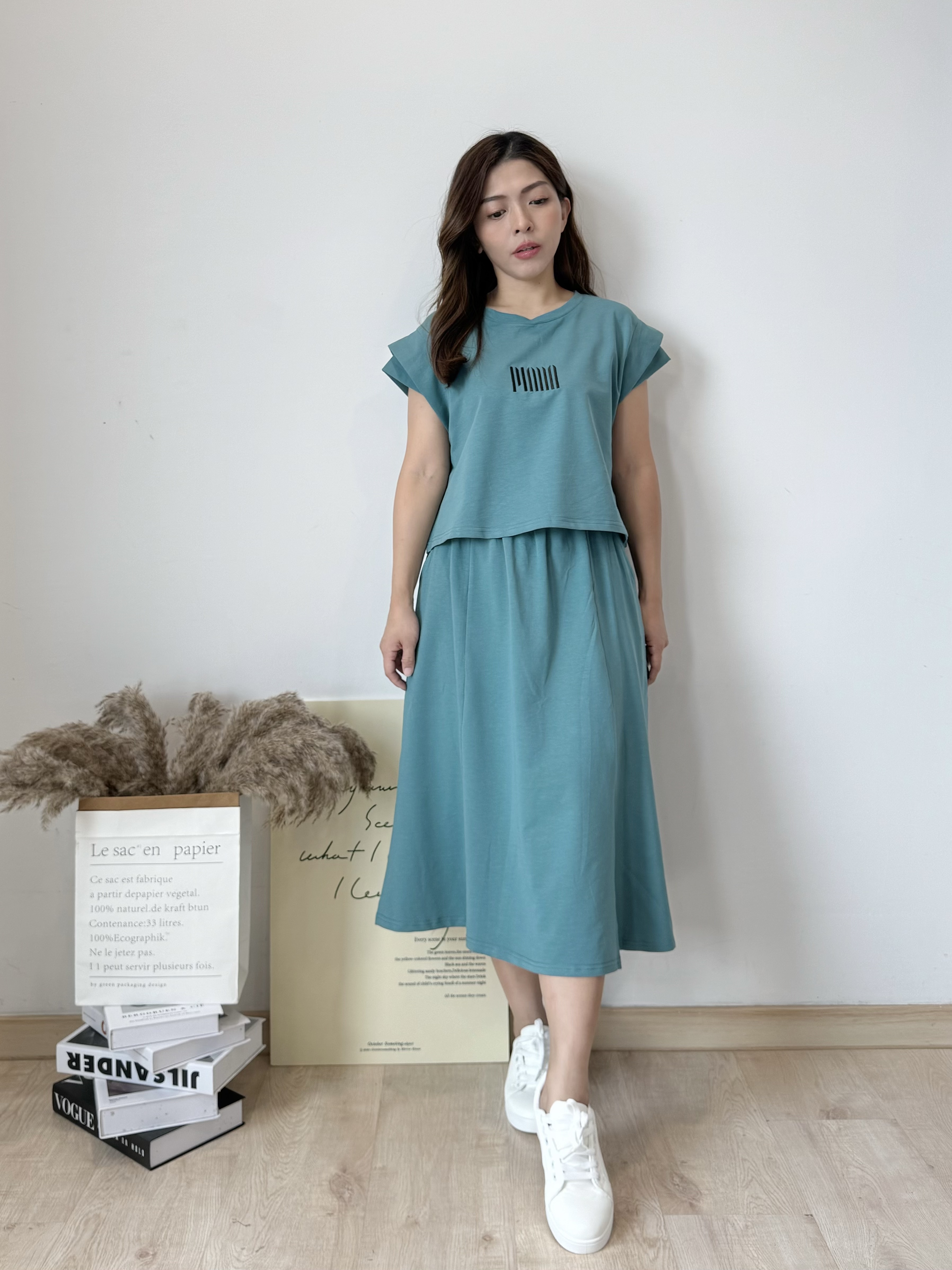 Mabel Embroidered Skirt Set 韩系休闲A字半长裙套装