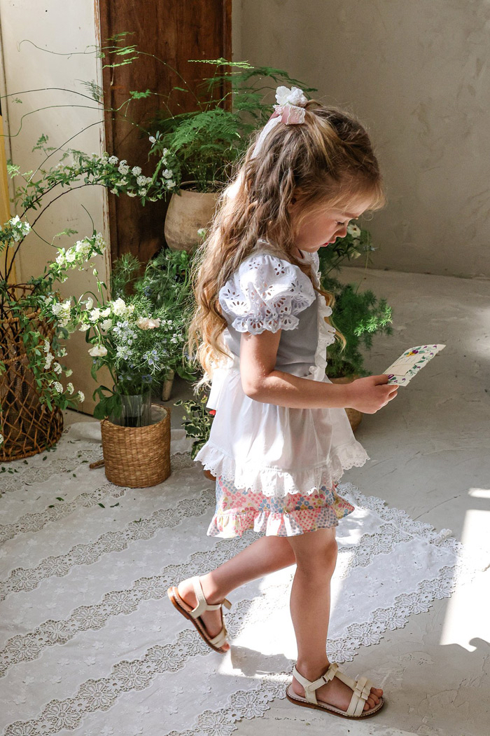 🇰🇷Puella_Flo tee