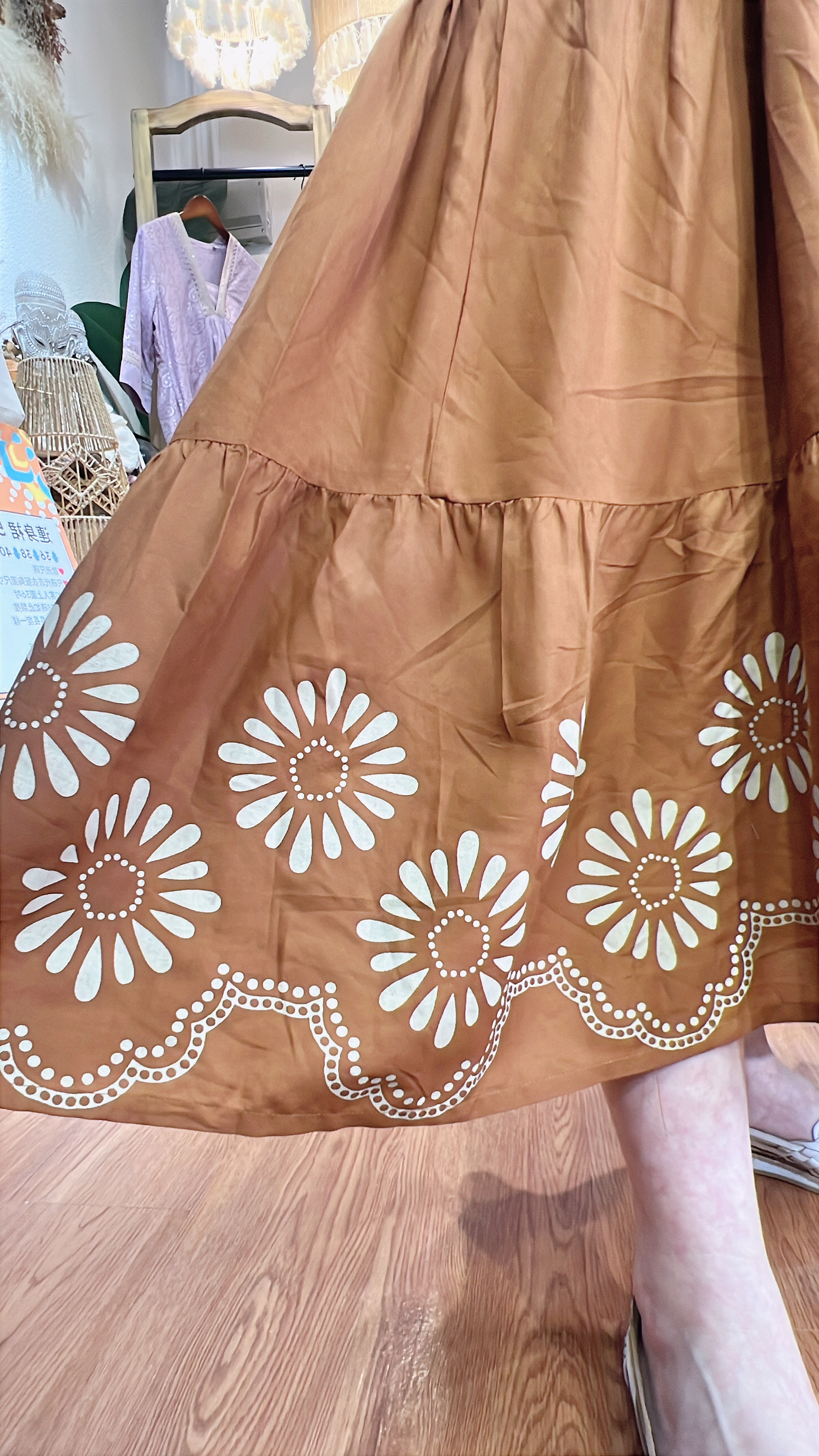 2454 Wide Neck Caramel Simple Fafa OP