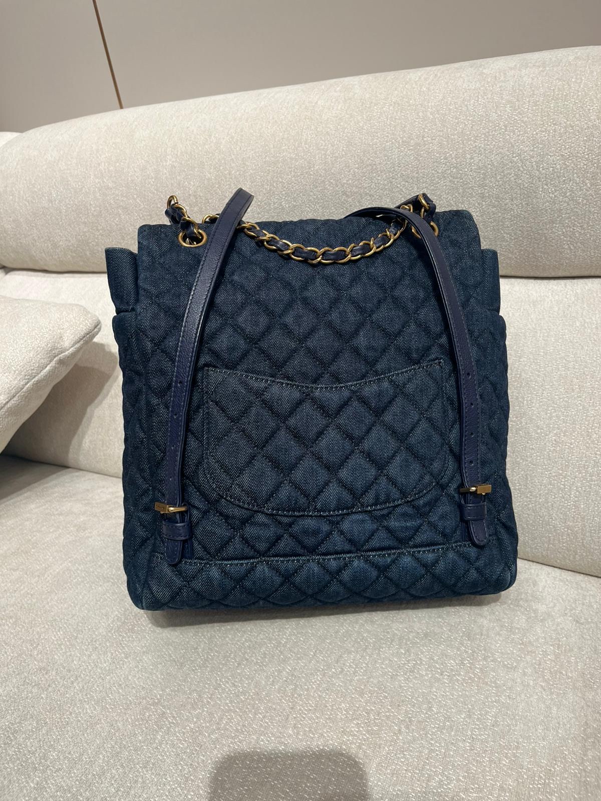 Chanel Classic Backpack Denim 100%Authentic, 95%New ✅貼✅Dust bag