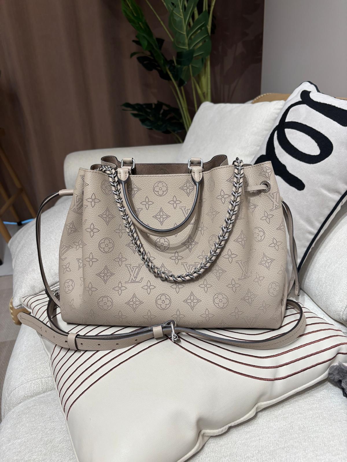 LV bella Tote Calfskin 2way bag 100%Authentic, 99%New ✅Dust bag