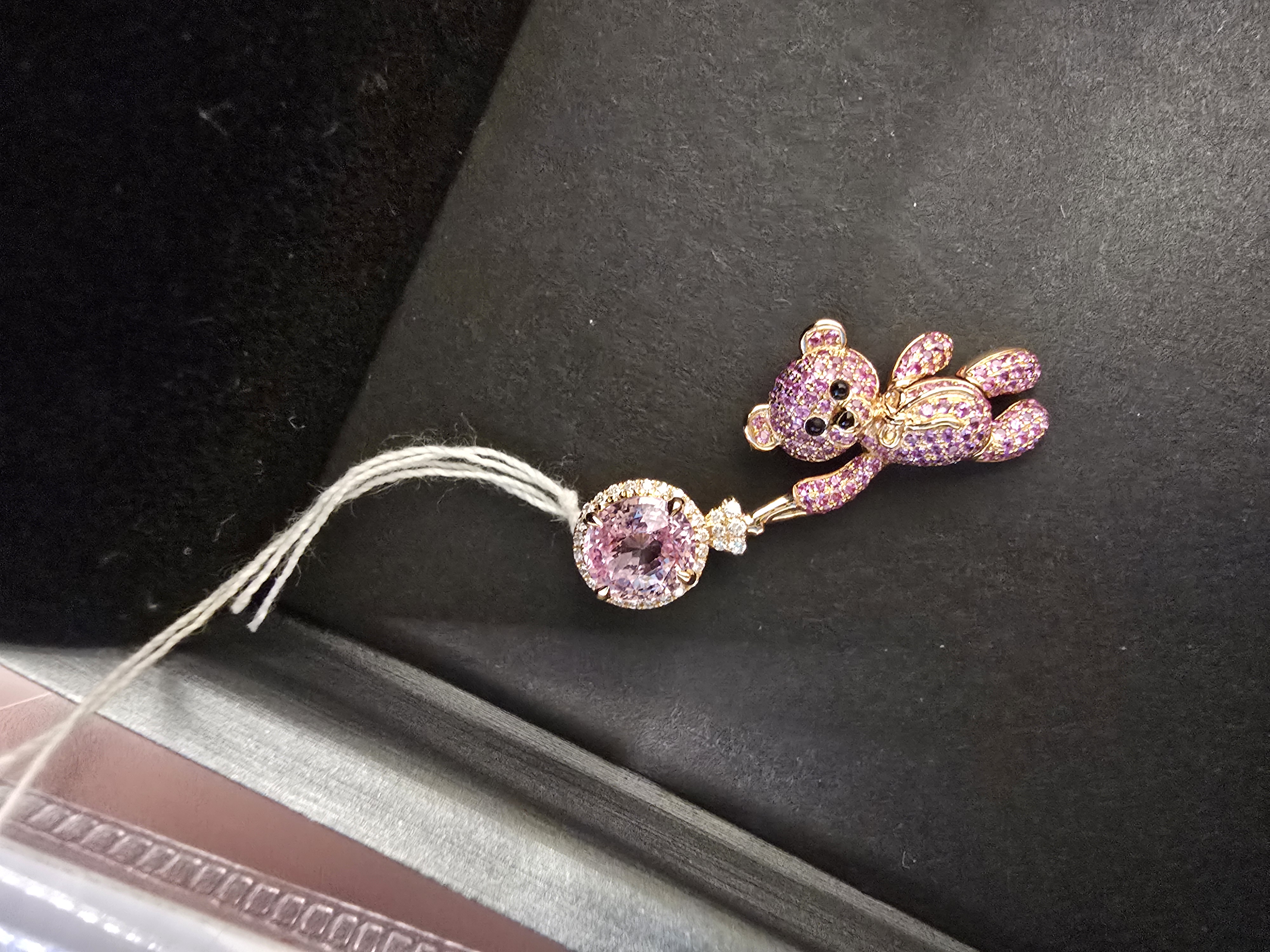 18K帕帕拉卻蓝寶石鑽石吊墜