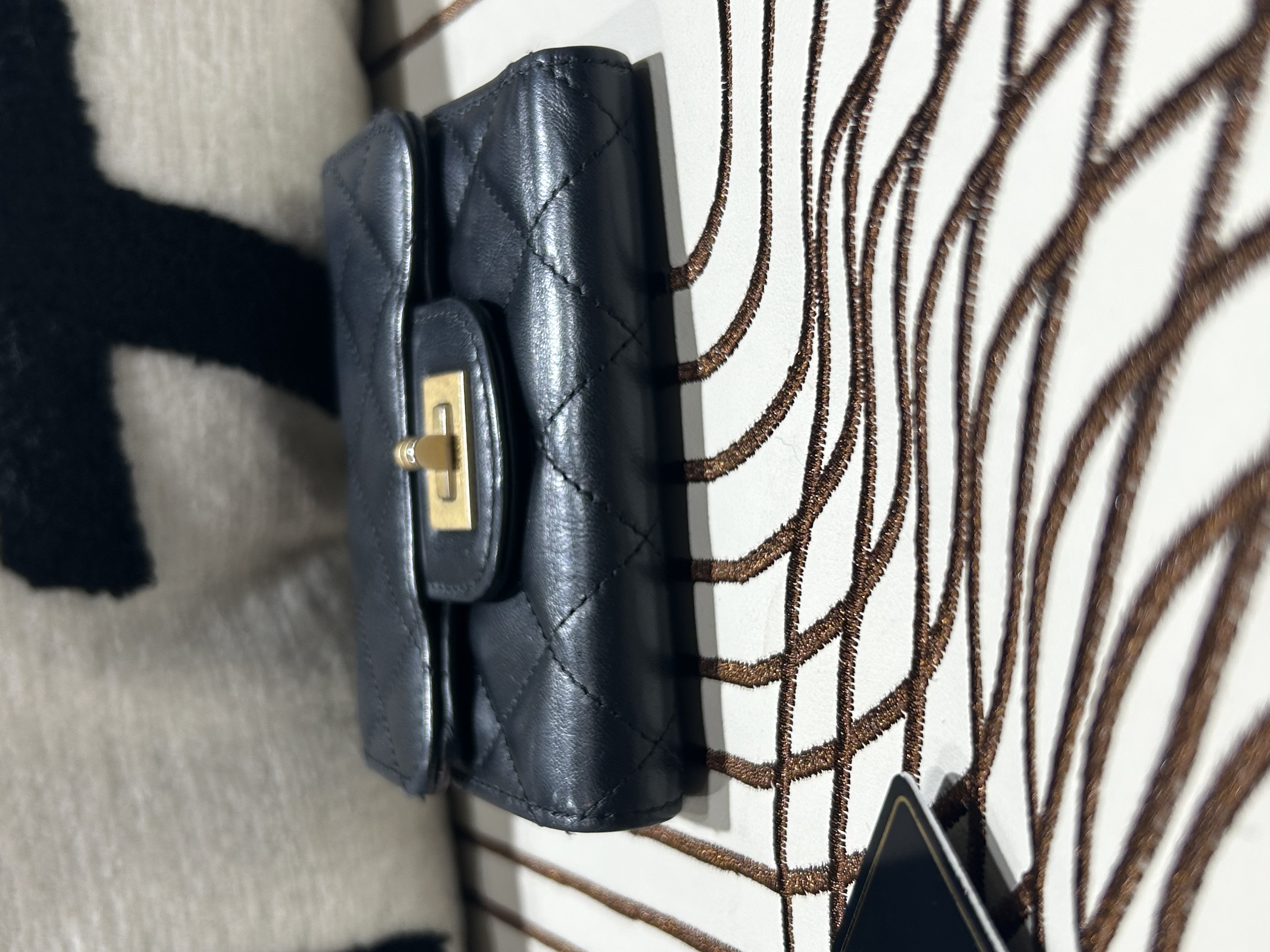 Chanel 2.55 wallet 黑色經典短銀包 100%Authentic,95% new ✅24card