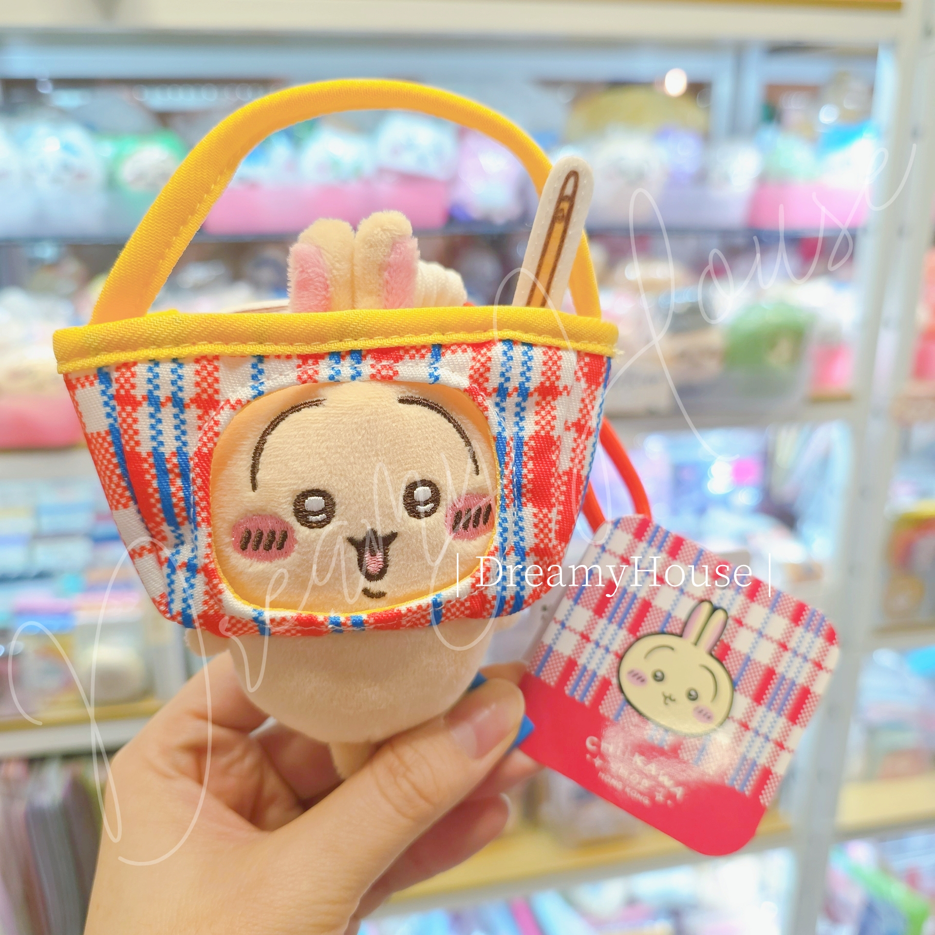 香港 Chiikawa 「CHIIKAWA SHOP in HONG KONG」紅白藍系列 公仔吊飾