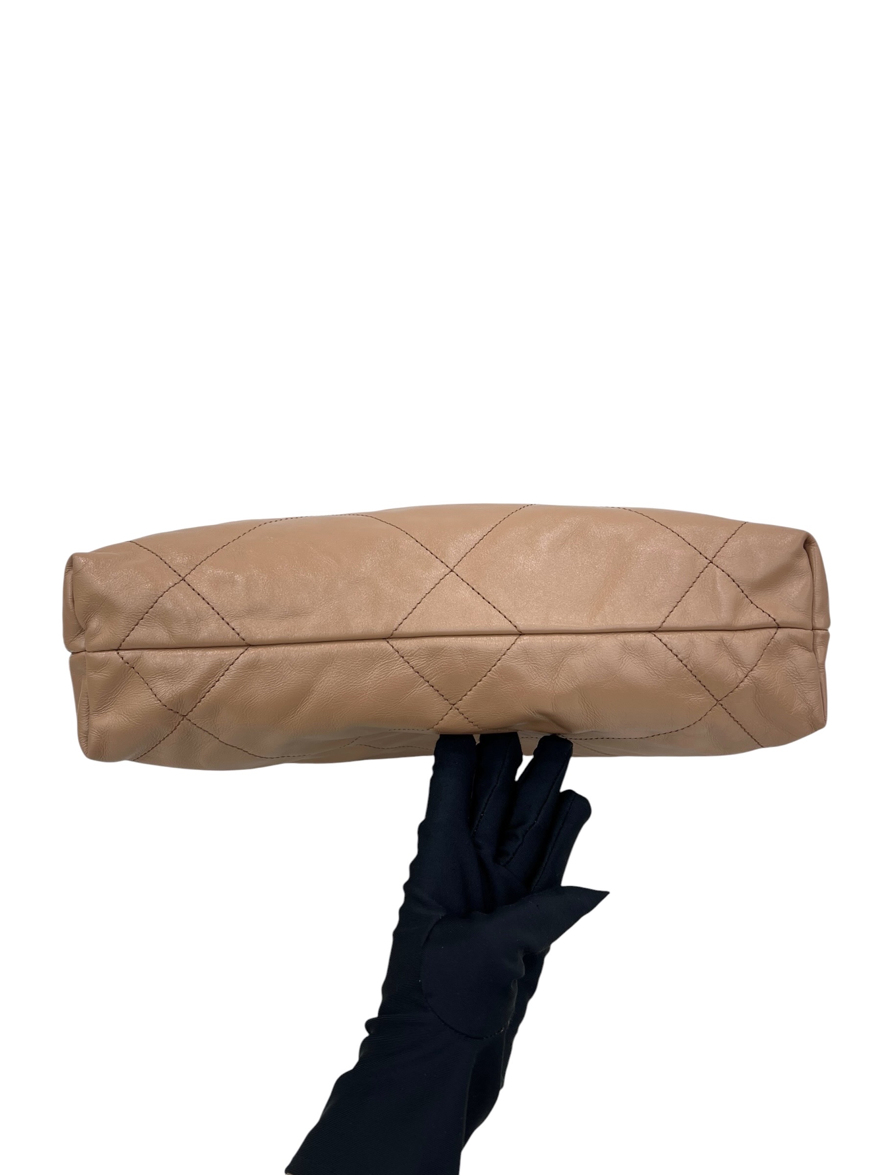 Pre-owned Chanel 22 bag / Product Code: 080920