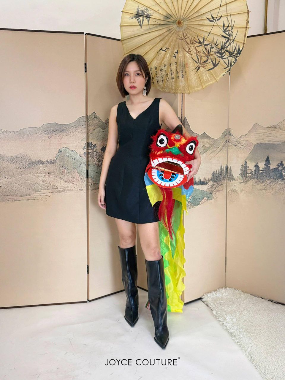 吊带V显瘦连身裙 D0345