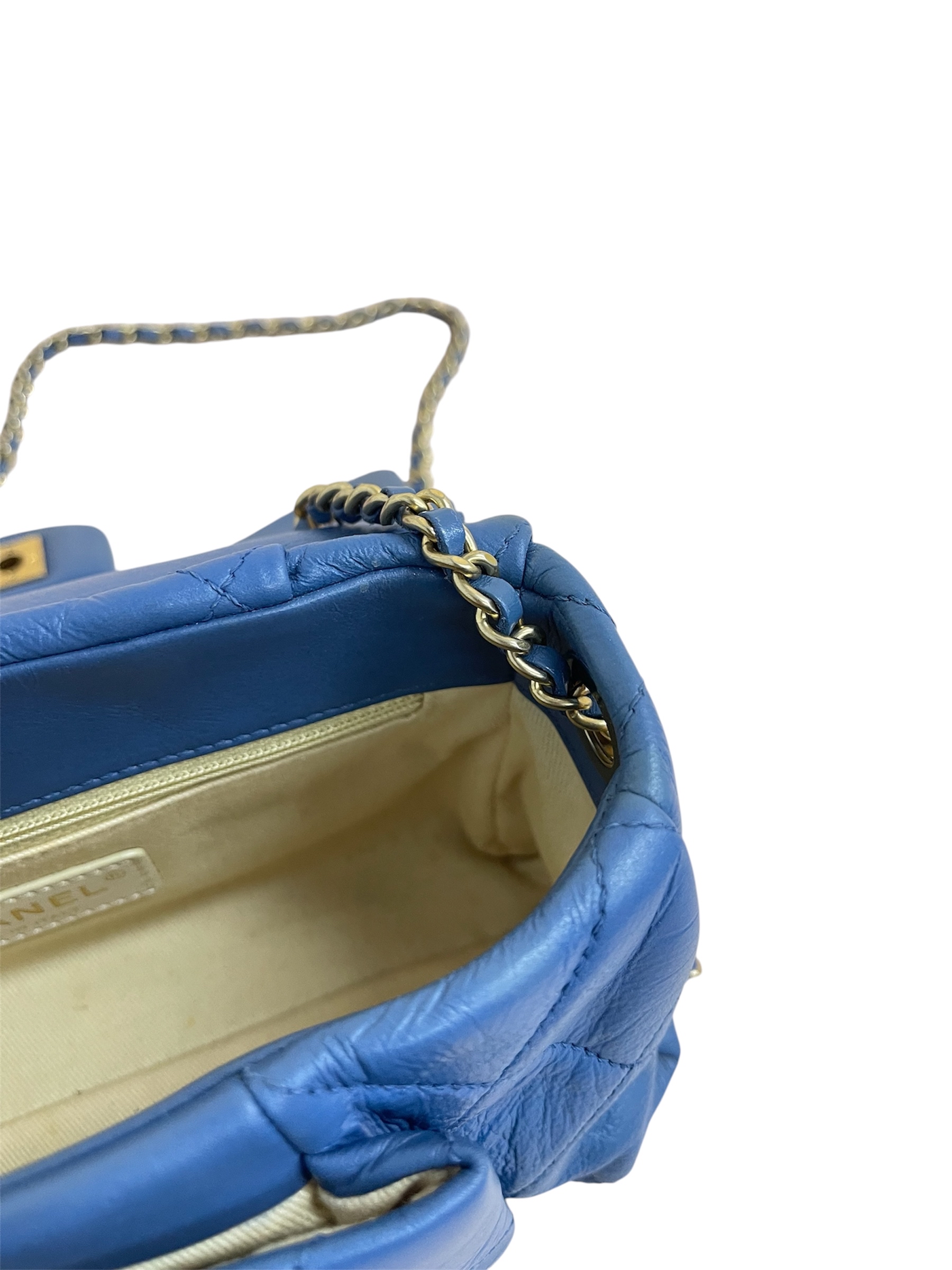 Pre-owned Chanel City Flag Bag/ Product Code: 26051602