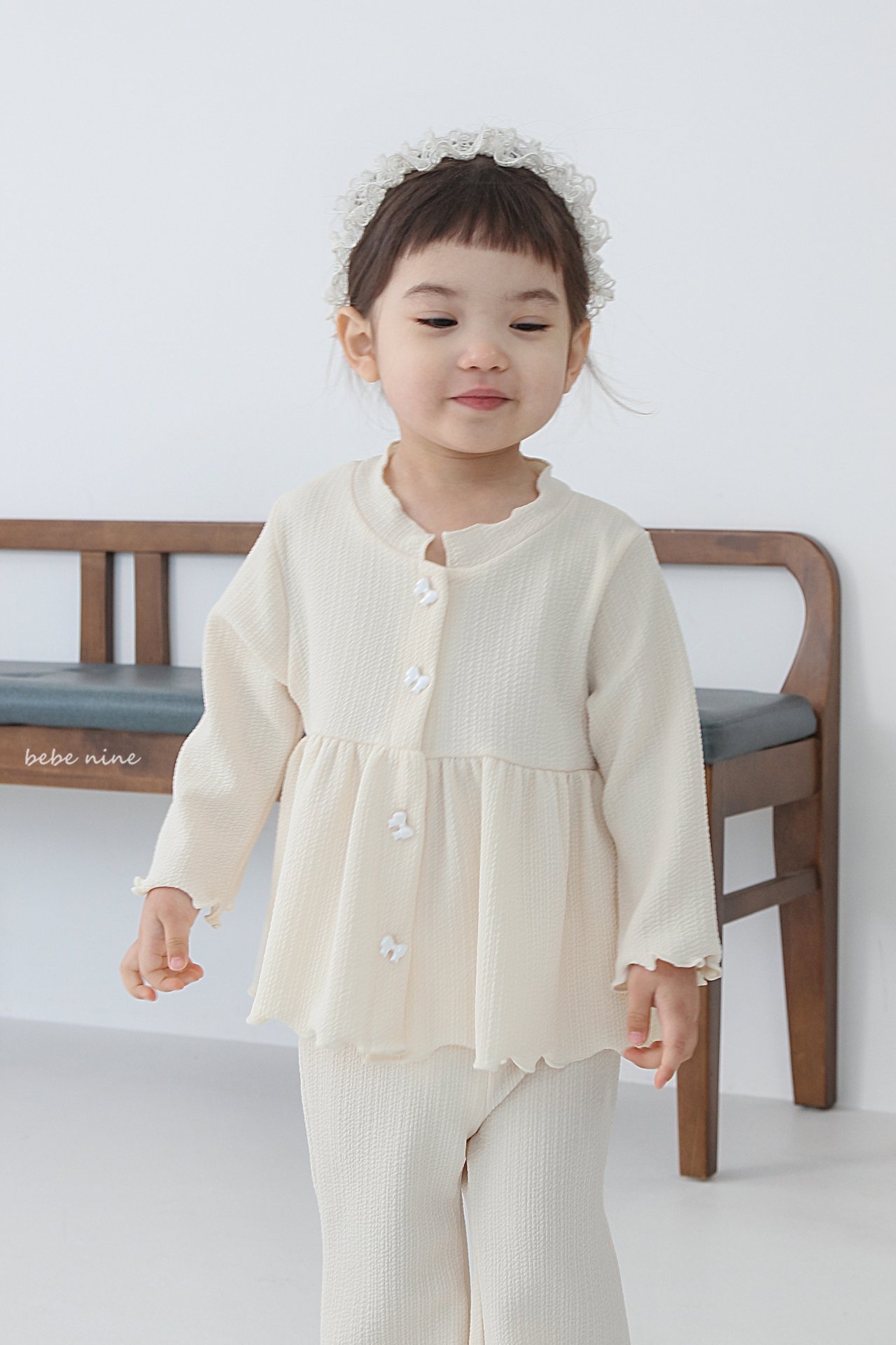 🌸預訂 韓國直送🌸🇰🇷Bebenine兩色絲帶鈕扣花邊長袖上下套裝