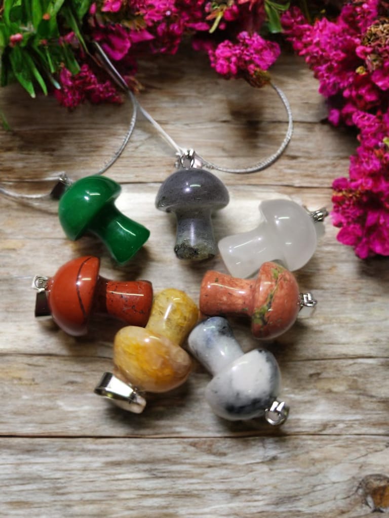 印度水晶磨菇形吊墜