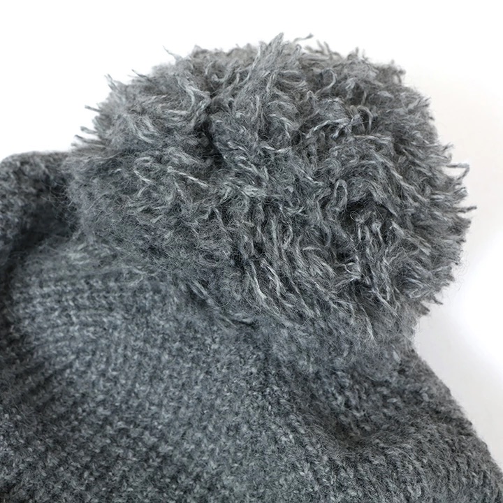 日本代購【 2026秋冬新產品 日本直送 Champion 護耳毛毛球針織冷帽  男女通用| Earflap Pom-pom Knit Cap unisex 】