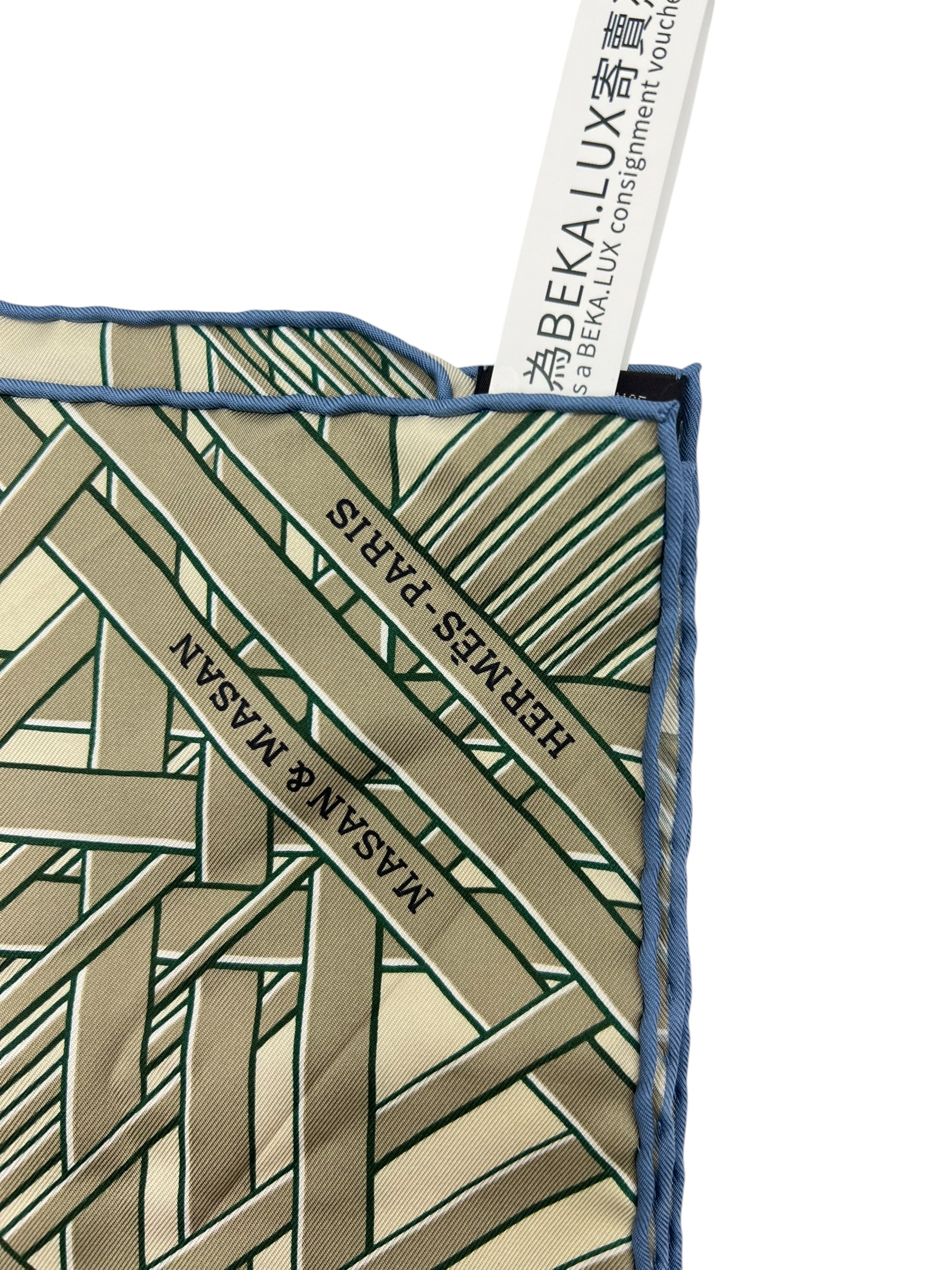 Pre-Owned HERMÉS Scarf / Product Code: 26061308