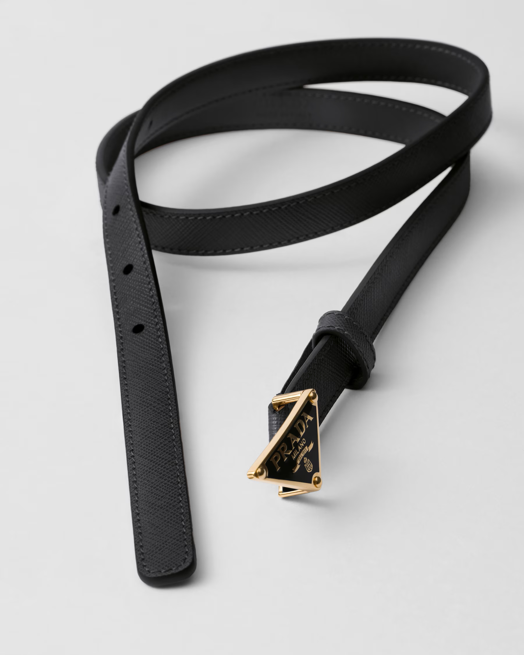 限時優惠✨訂貨🍒Prada 經典款1.5cm Belt  Size 75/80/85/90