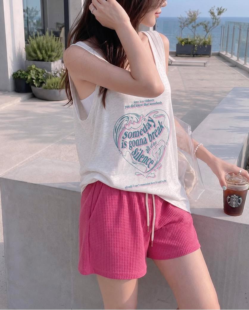 大圓領長版背心