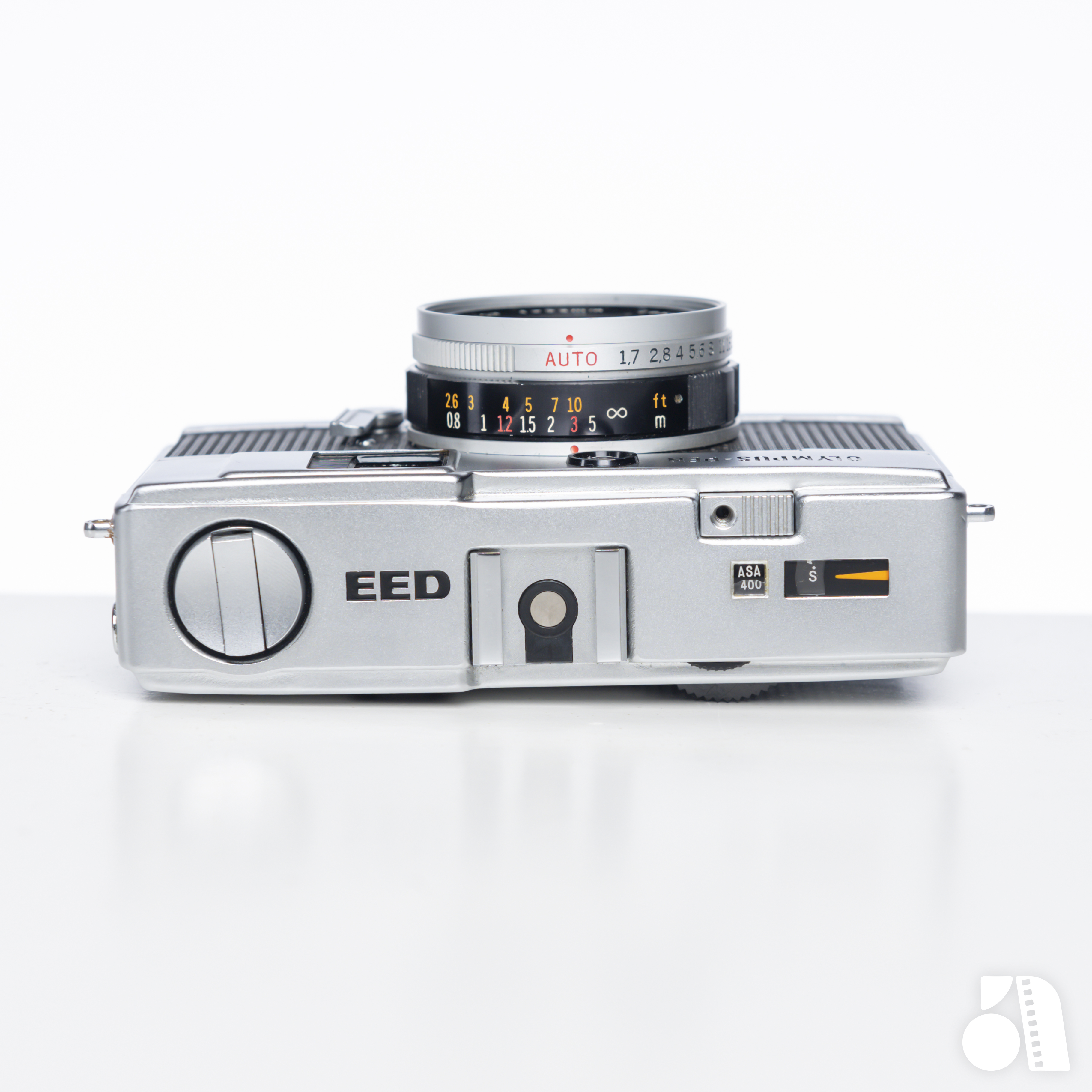 Olympus Pen EED (原裝鏡頭蓋, 原裝皮套, 原裝手繩, 送PX625轉換器, 送一粒LR44)