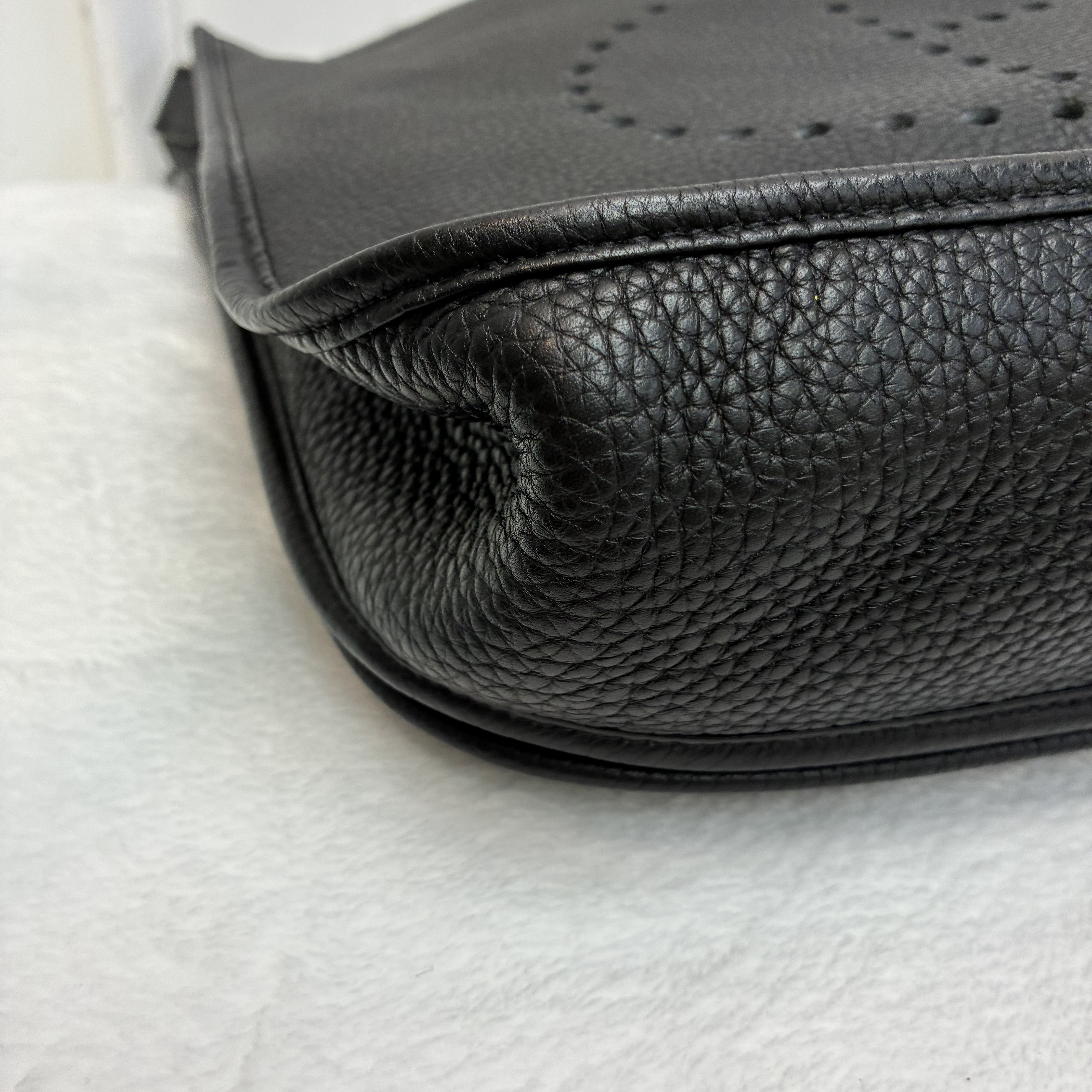Hermes 中古款 Evelyne 33 黑銀 男士首選🖤