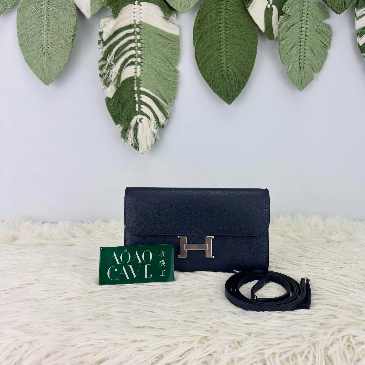 HERMES 🤍PRE OWNED Constance To Go 深藍色銀扣 Y Stamp 全套有盒💙