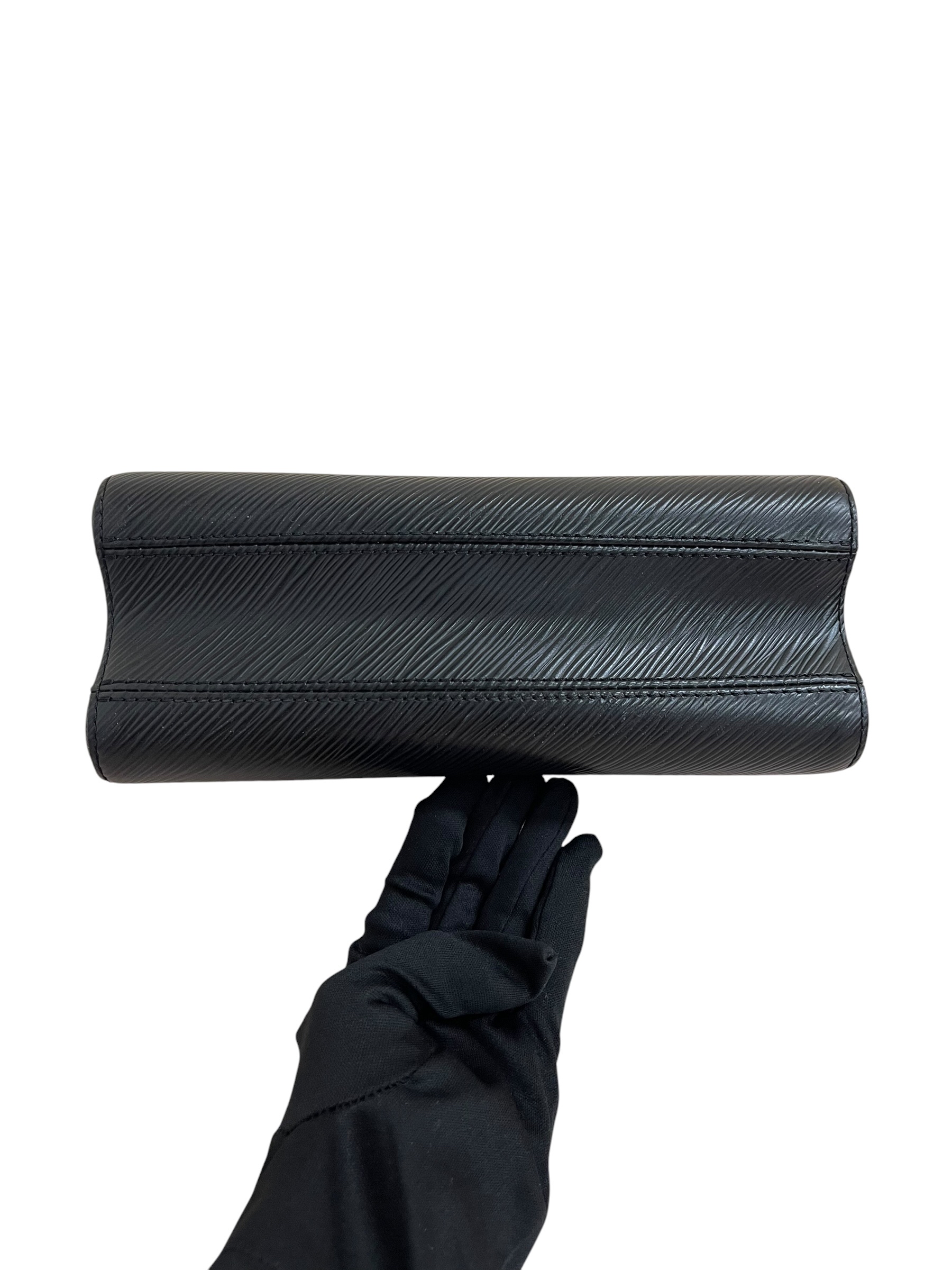 Pre-owned Louis Vuitton Twist MM / Product Code: 063001