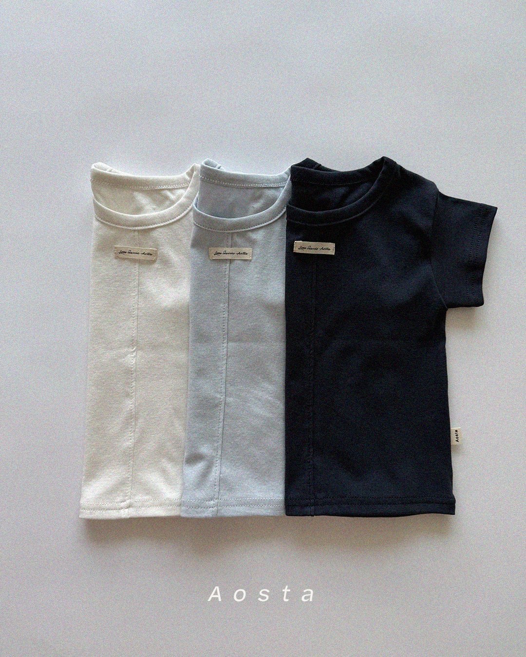 Aosta | Basic T (Ivory XL(90-105)/Blue 2XL(105-115)/Black XL(90-105)