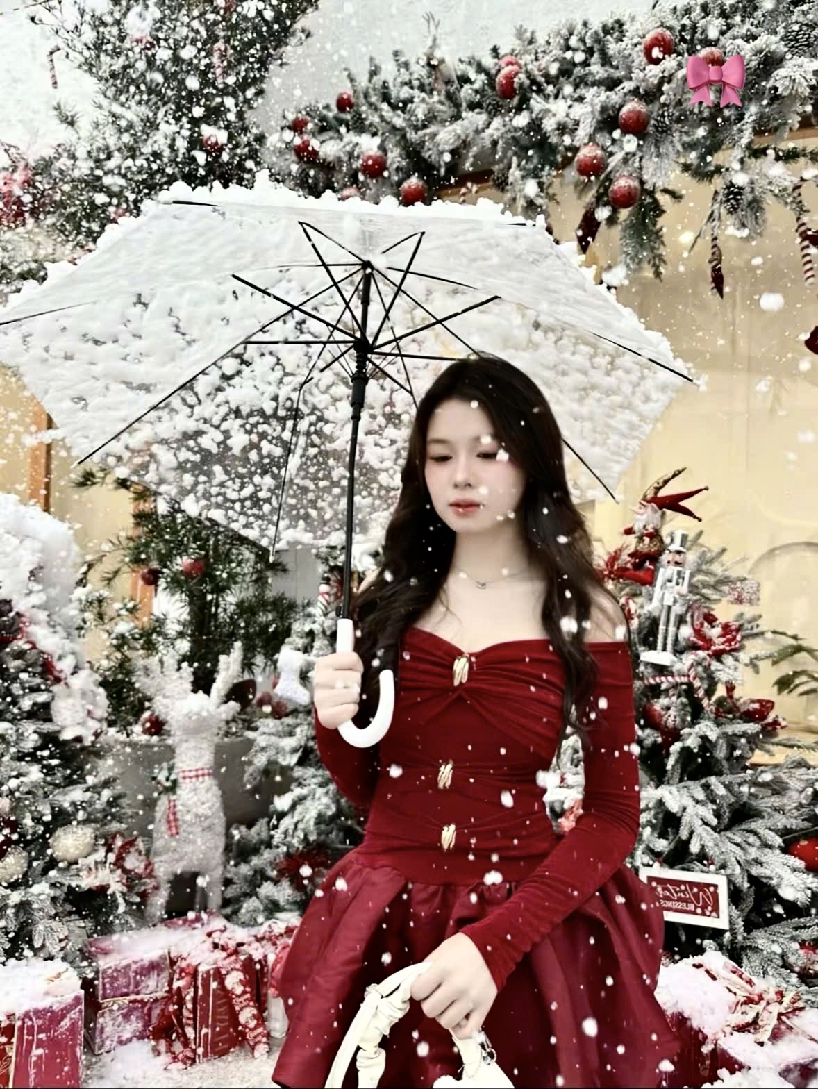 可爱一字肩蓬蓬裙