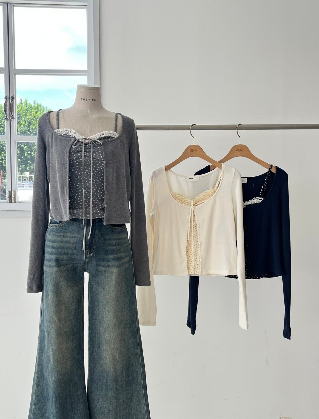 已售罄❌ 韓國碎花背心+針織外套