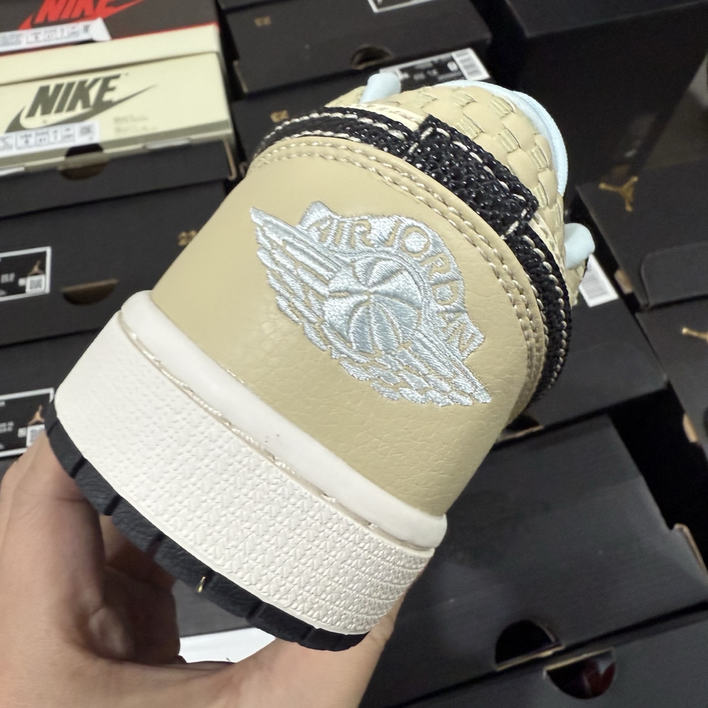 Nike Air Jordan 1 Low SE "Coconut Milk Black Muslin" HQ3437-101