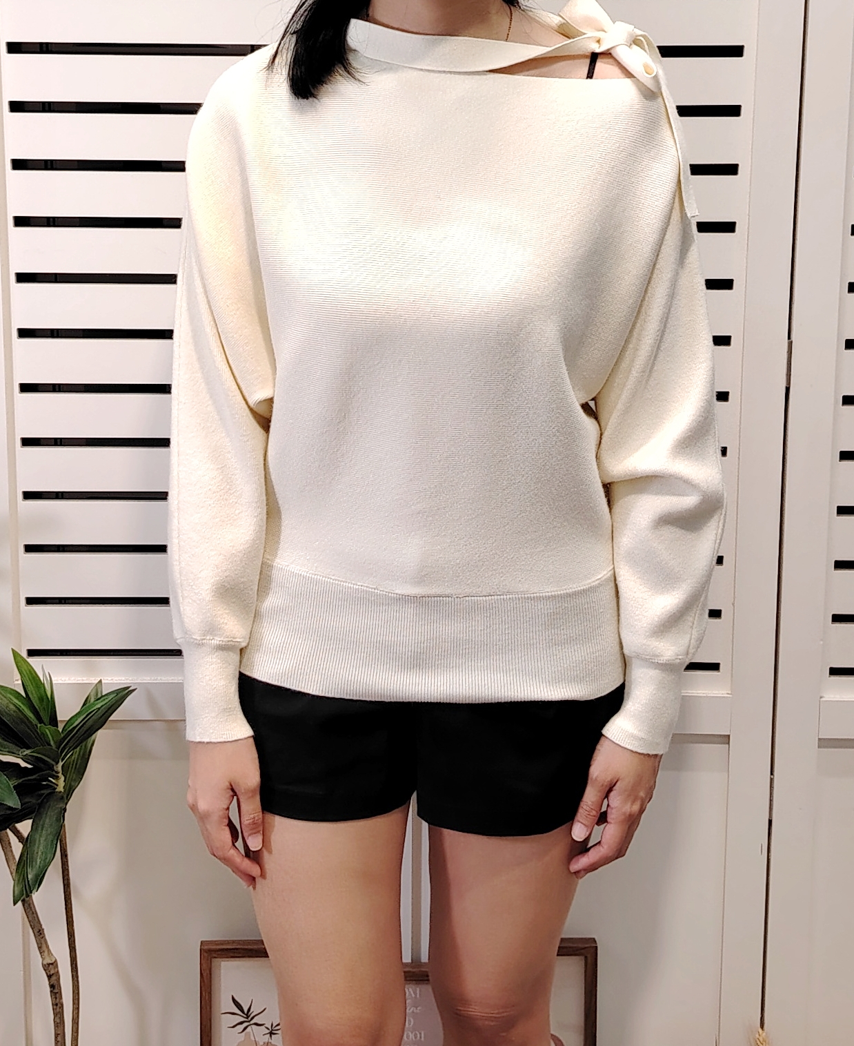 S808 Off Shoulder Bat Sleeve Knit Wear